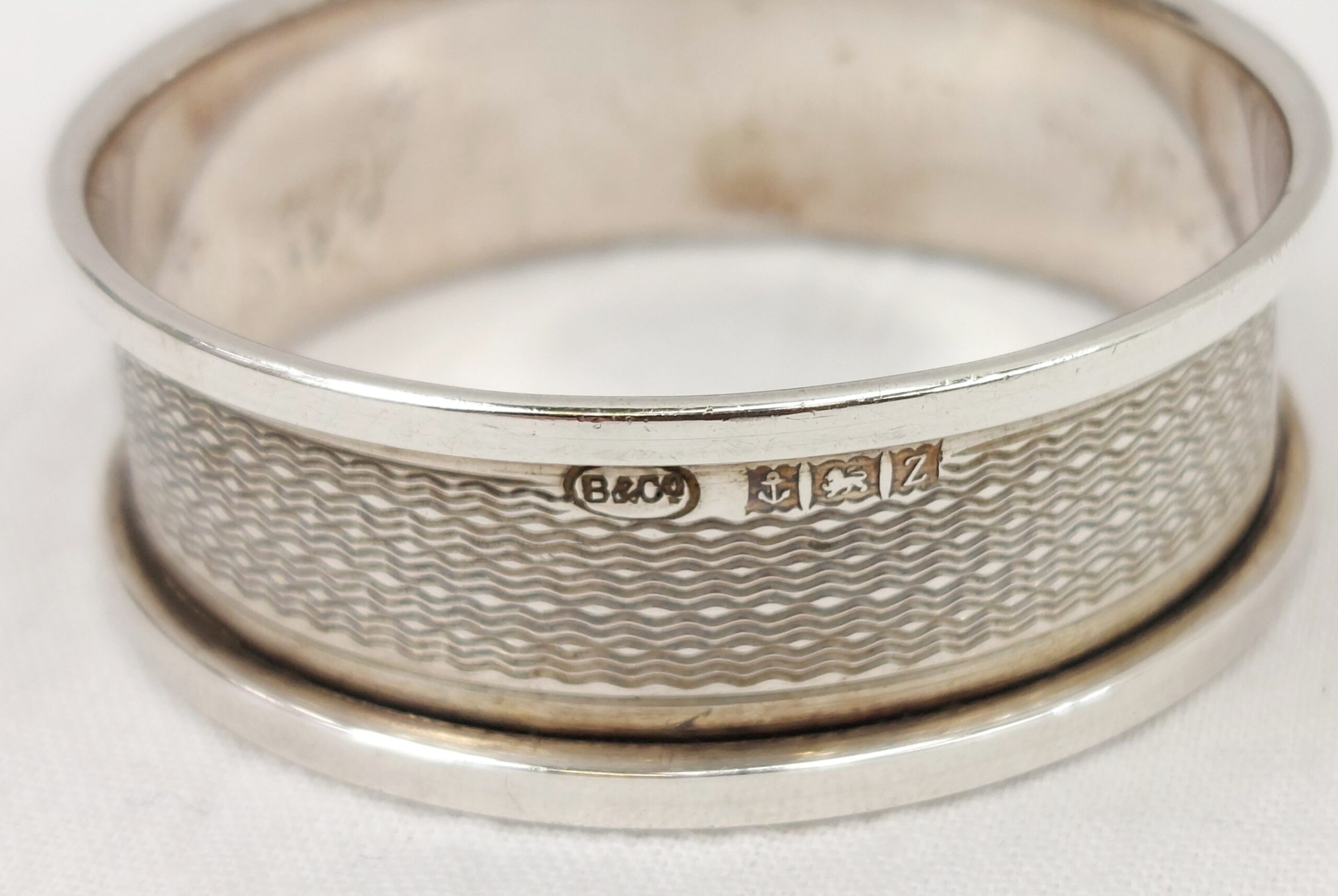 Sterling Silver Birmingham 1975 Napkin Ring - Image 3