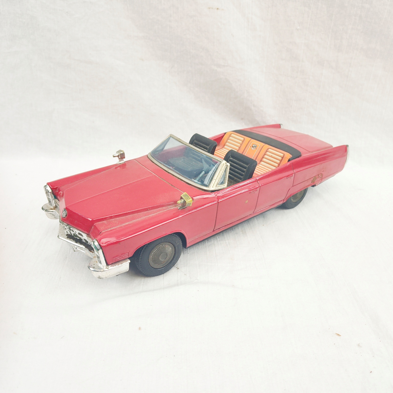 1960s Bandai (Japan) King Size Cadillac Tinplate Car