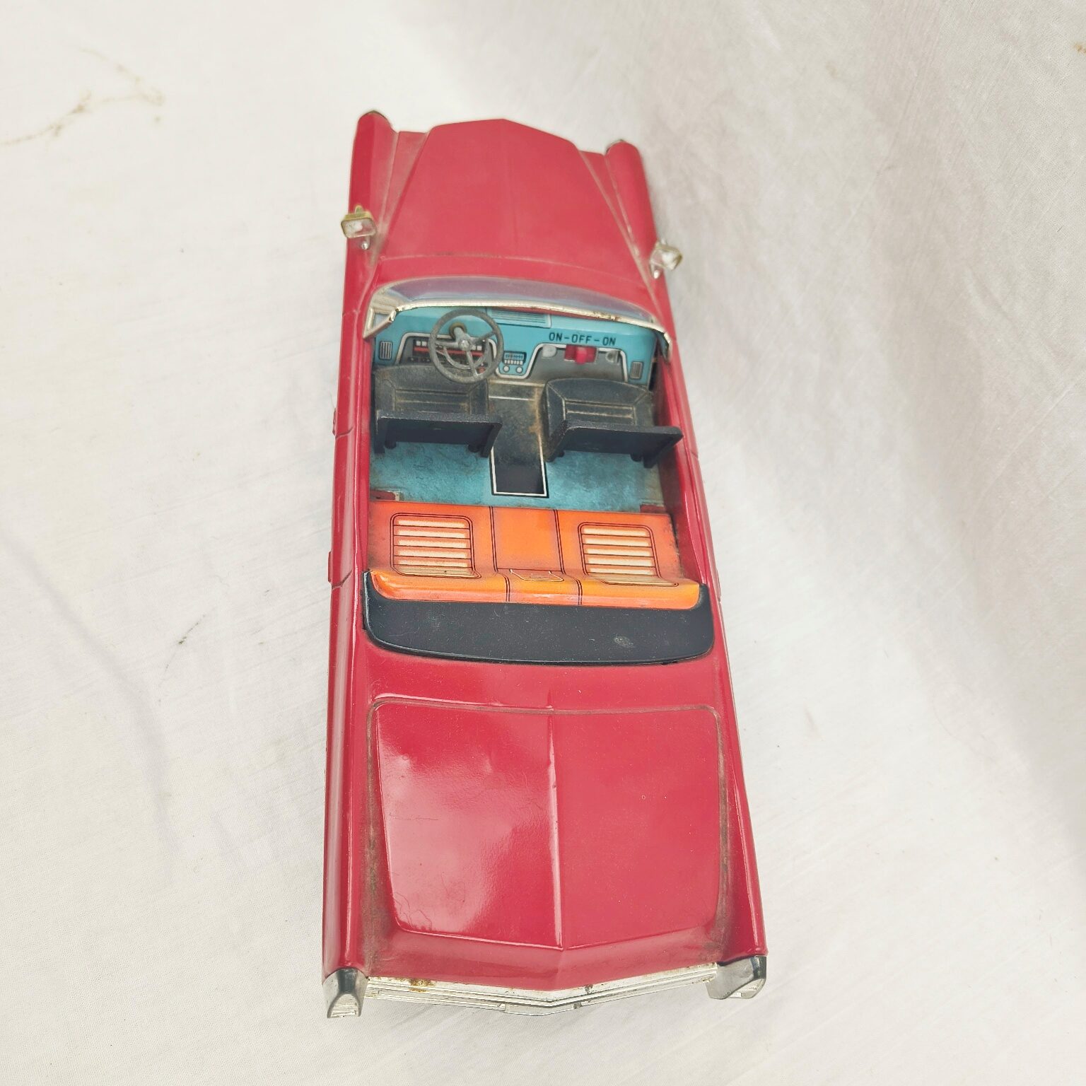 1960s Bandai (Japan) King Size Cadillac Tinplate Car - Image 4