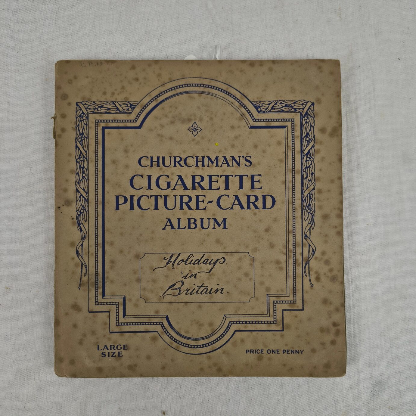 Churchmans 1937 Holidays In Britain Cigarette Card Album