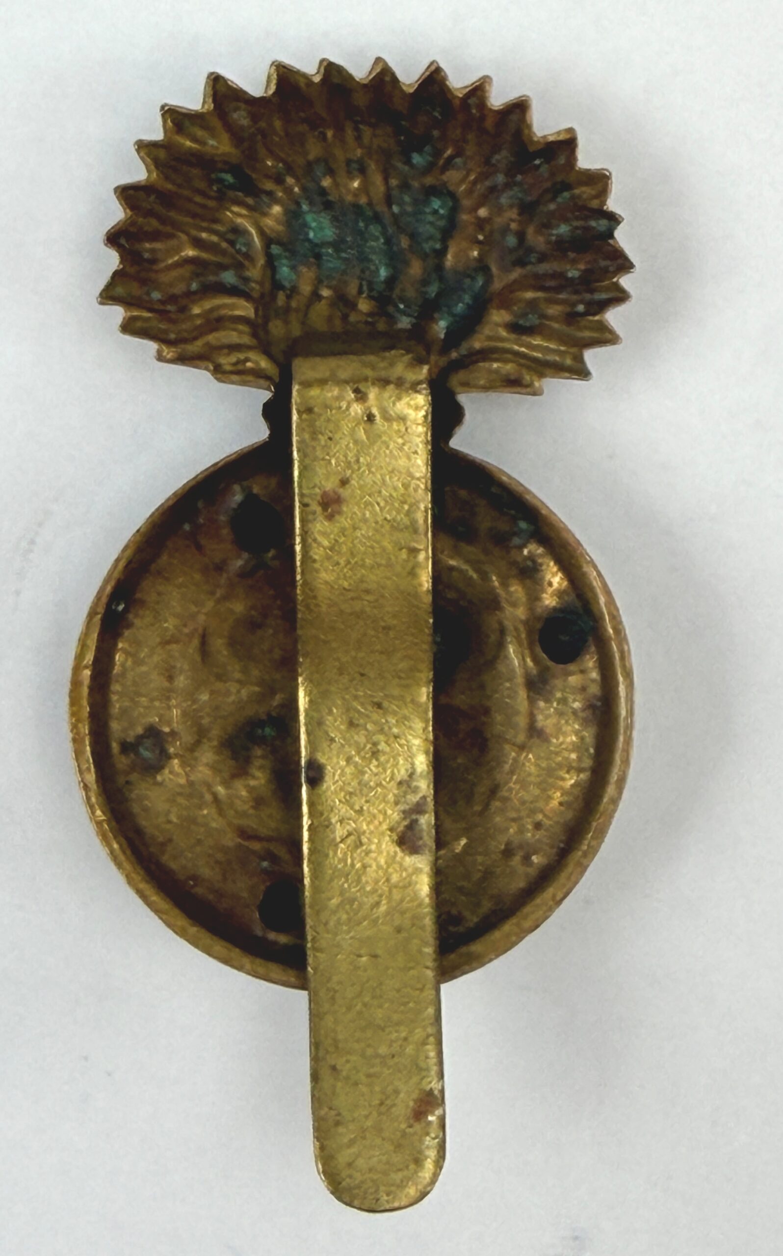 WW1 Royal Welch Fusiliers Cap Badge - Image 2