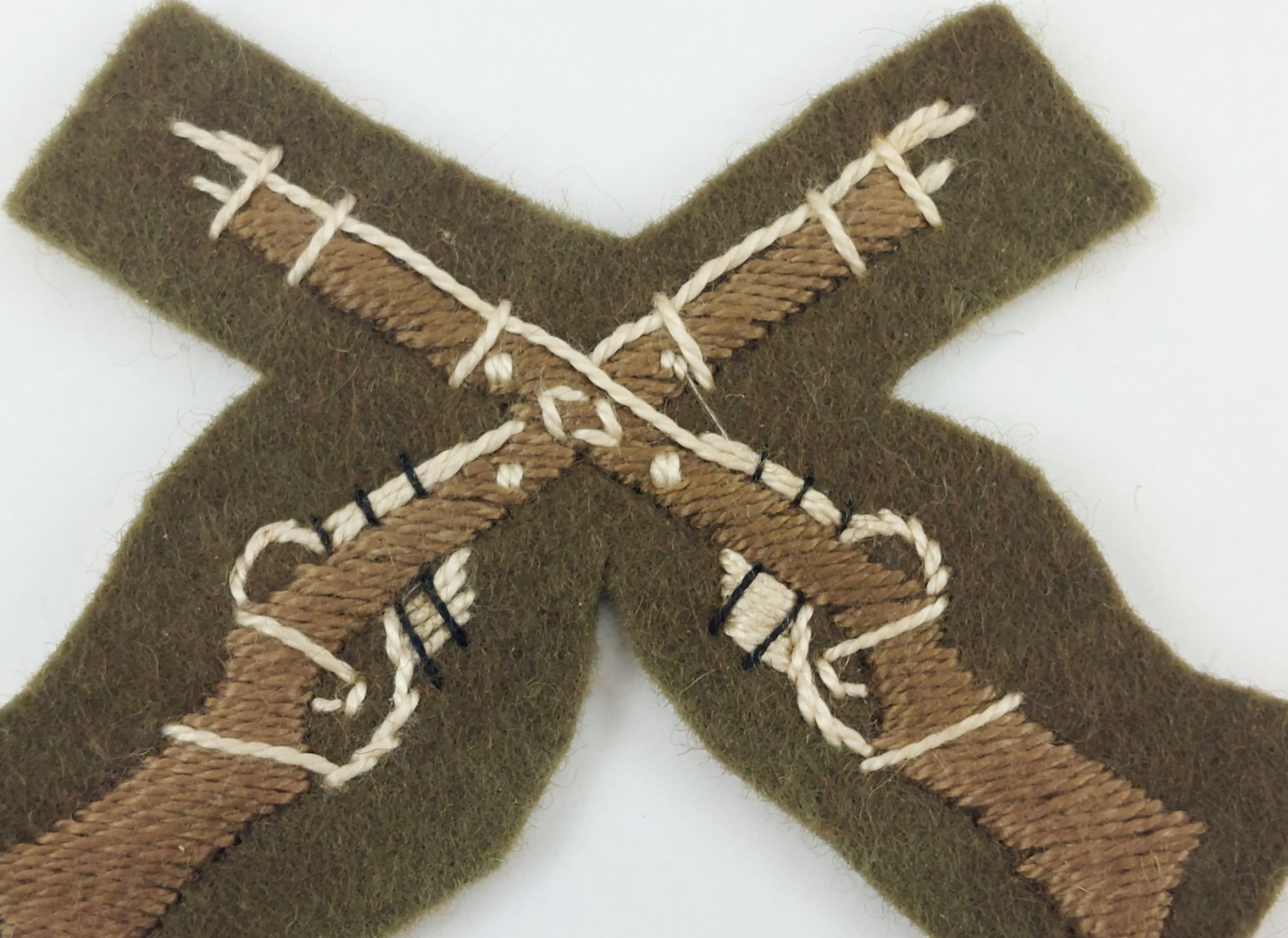 WW2 British Army Marksman Cloth Qualification Arm Badge #2 - Image 2