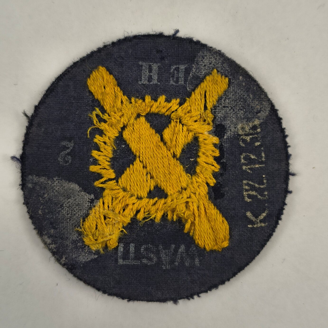 WW2 German Kriegsmarine Ordnance Engineer Cloth Badge - Image 2