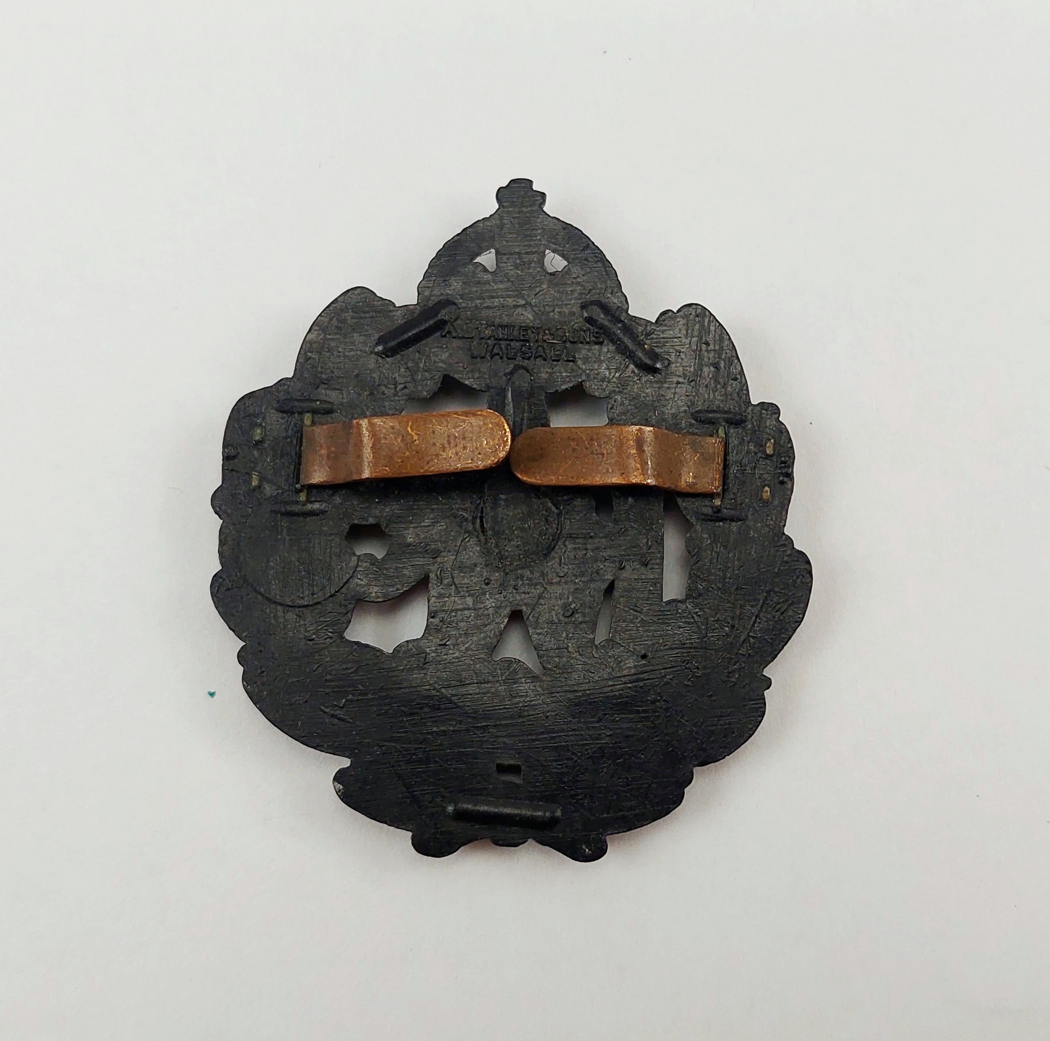 WW2 RAF Economy Cap Badge - Image 3