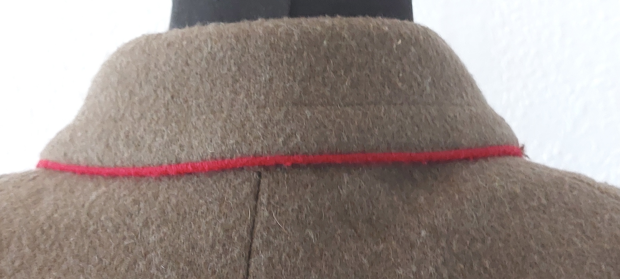 Bulgarian, Cold War Era, Bulgarian People’s Army (БНА) Officer’s Greatcoat - Shinel with Lion Buttons and Red Infantry Piping - Image 10