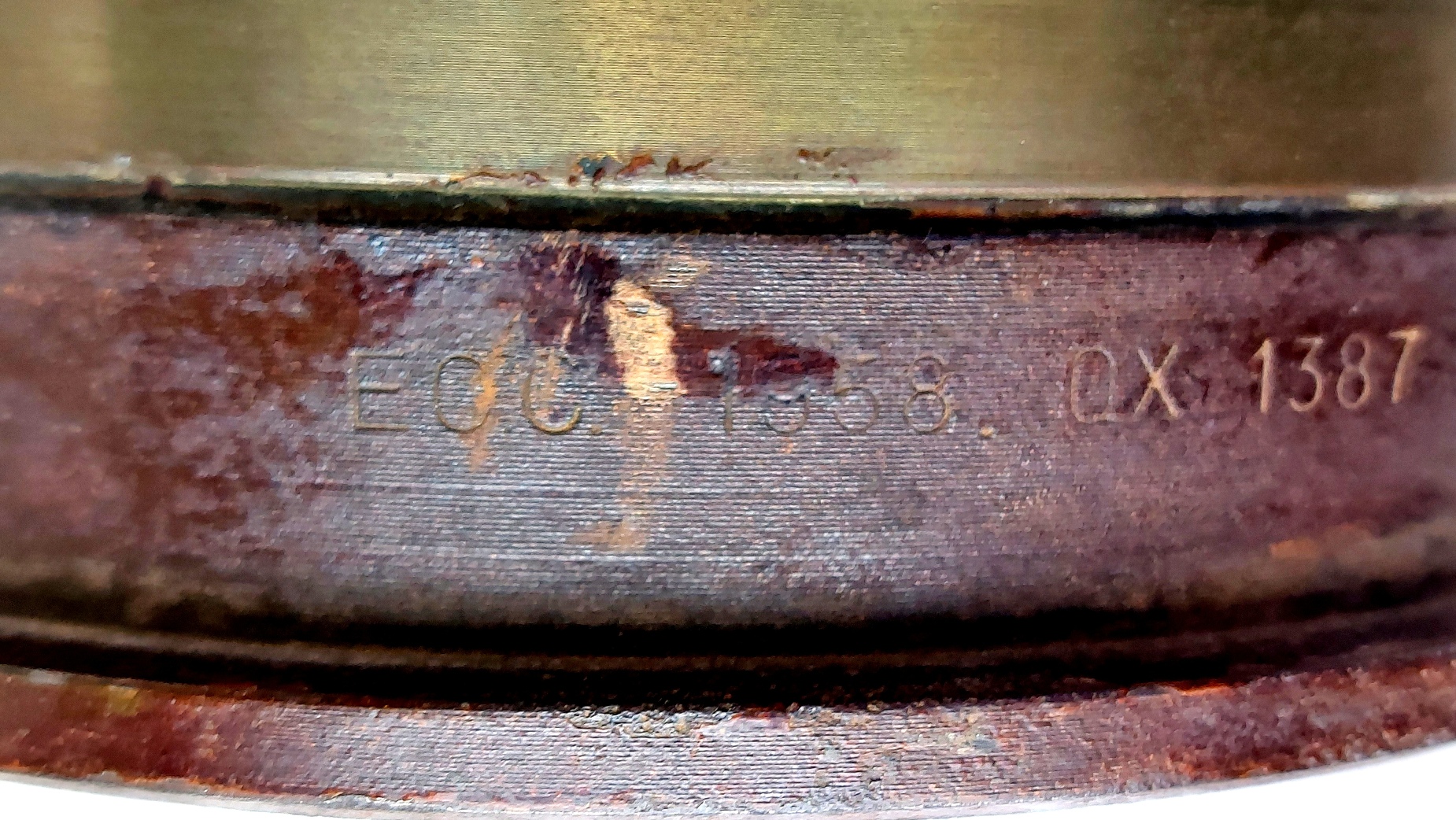 British Army, Cold War 1958–1981, 120mm WOMBAT BAT MOBAT HESH L19A3 Inert Shell & Brass Case - Image 13