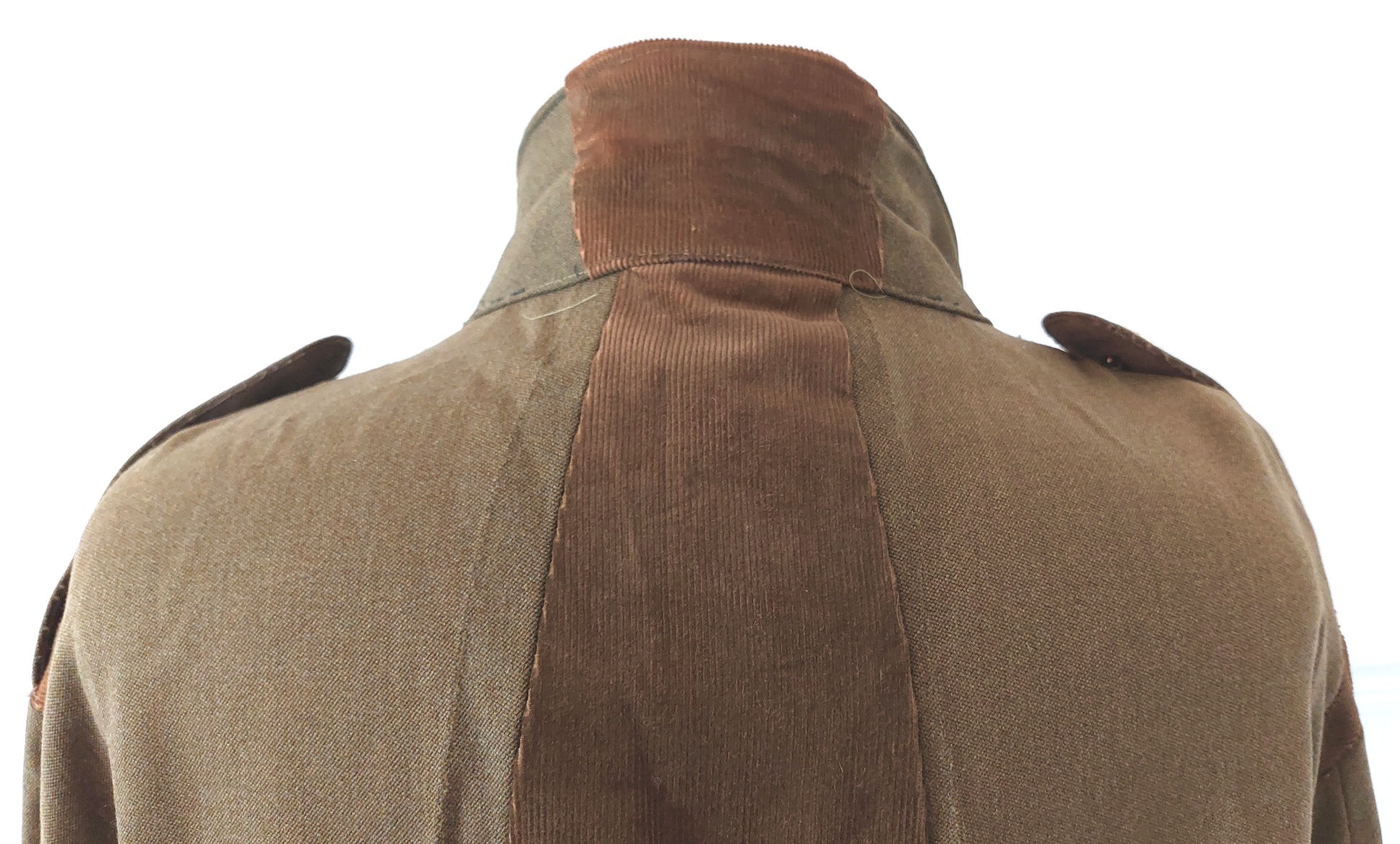British, Dated 1961, Royal Army Educational Corps Officer’s Service Dress Tunic by Gieves London, Named to 2nd Lt. K. C. Benner - Image 16