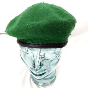 British, Highlander HAT013 Green Wool Beret Cap, Size M, Leather Band