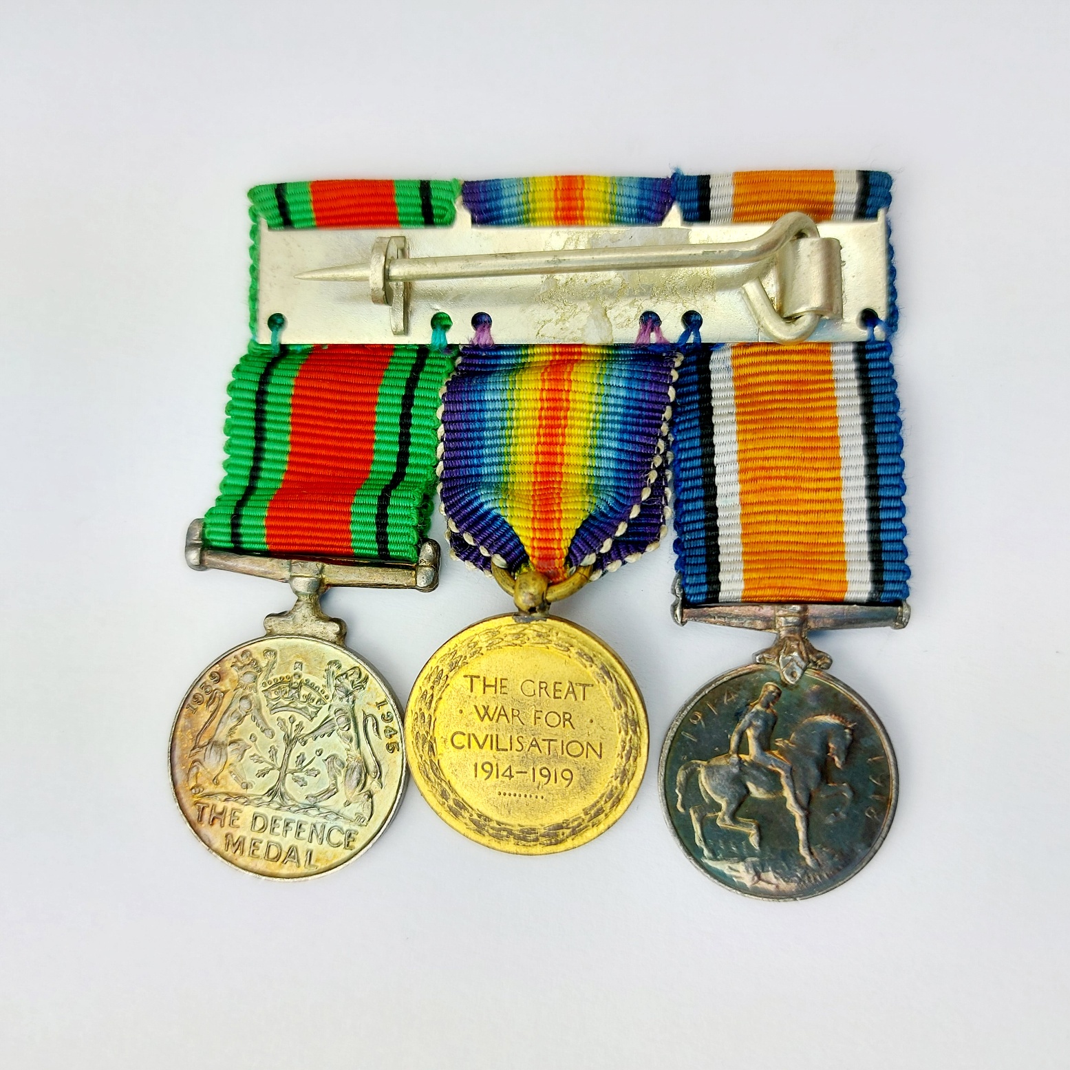 British, WW1–WW2, Miniature Medal Group – British War Medal, Victory Medal & Defence Medal - Image 2