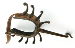 British c.1890–1915 Officer’s Campaign “Securem” Tent Pole Strap / Hanging Rack with Brass Hooks