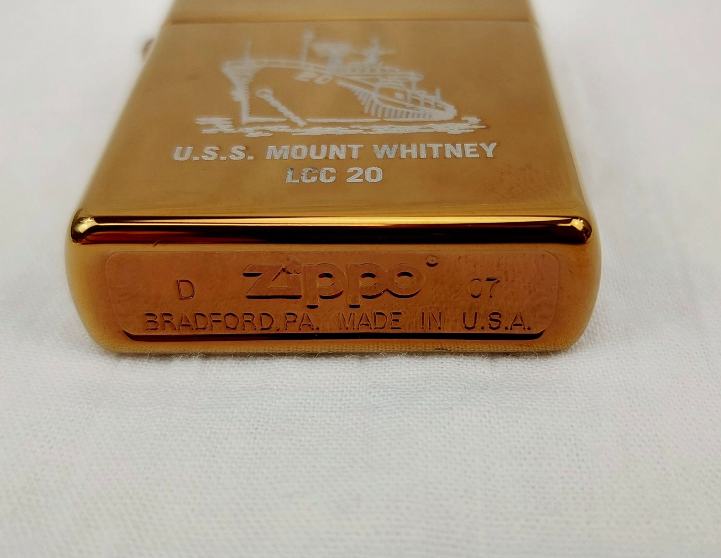 Cased USS Mount Whitney Zippo Lighter - Image 4