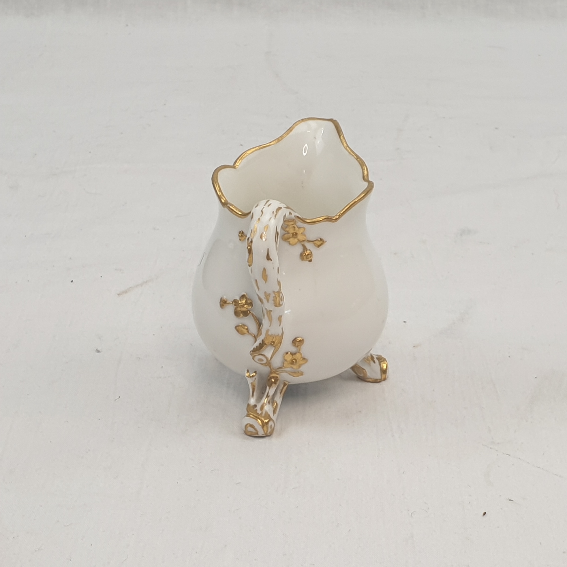Circa 1778 Sevres Hard Paste Porcelain White And Gilt Cream Jug - Image 5