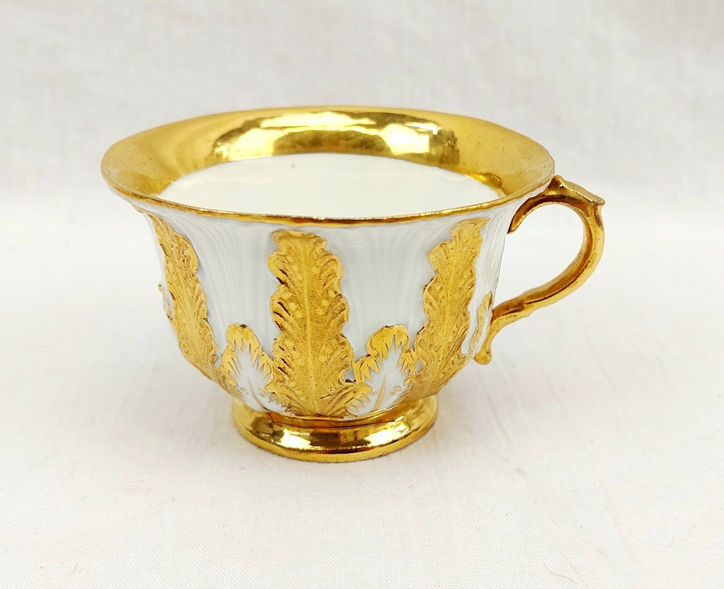 Circa 1880 - 1900 Meissen Acanthus Leaf Porcelain Cup And Saucer - Image 4