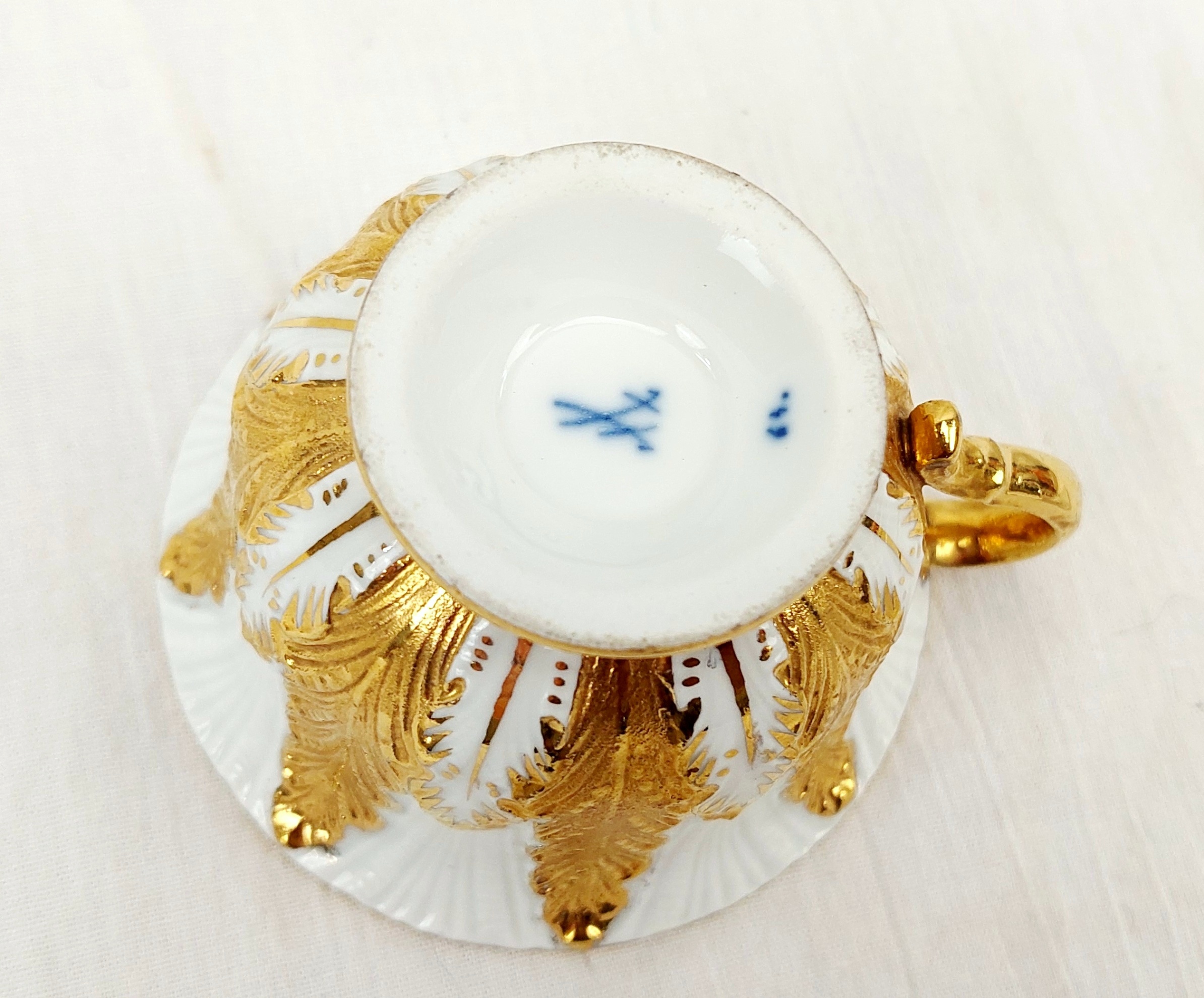 Circa 1880 - 1900 Meissen Acanthus Leaf Porcelain Cup And Saucer - Image 6