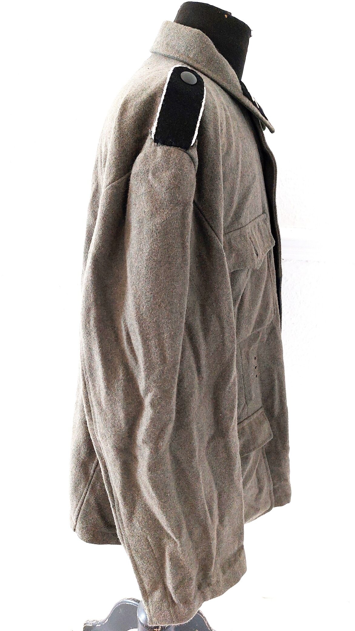German, WWII Style, Waffen-SS Field Tunic with SS Collar Tabs and “Großdeutschland” Cuff Title, Reproduction Example, Large Size - Image 9