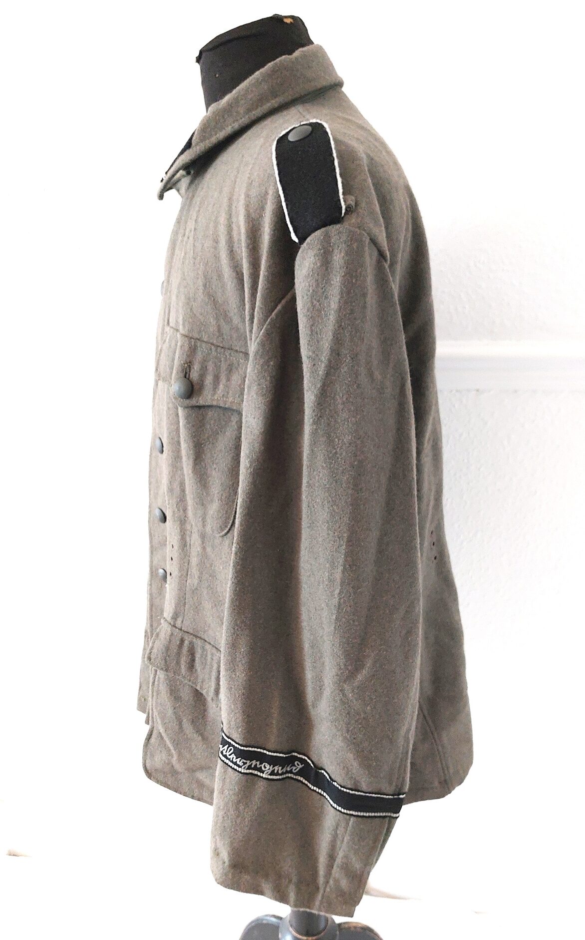 German, WWII Style, Waffen-SS Field Tunic with SS Collar Tabs and “Großdeutschland” Cuff Title, Reproduction Example, Large Size - Image 15