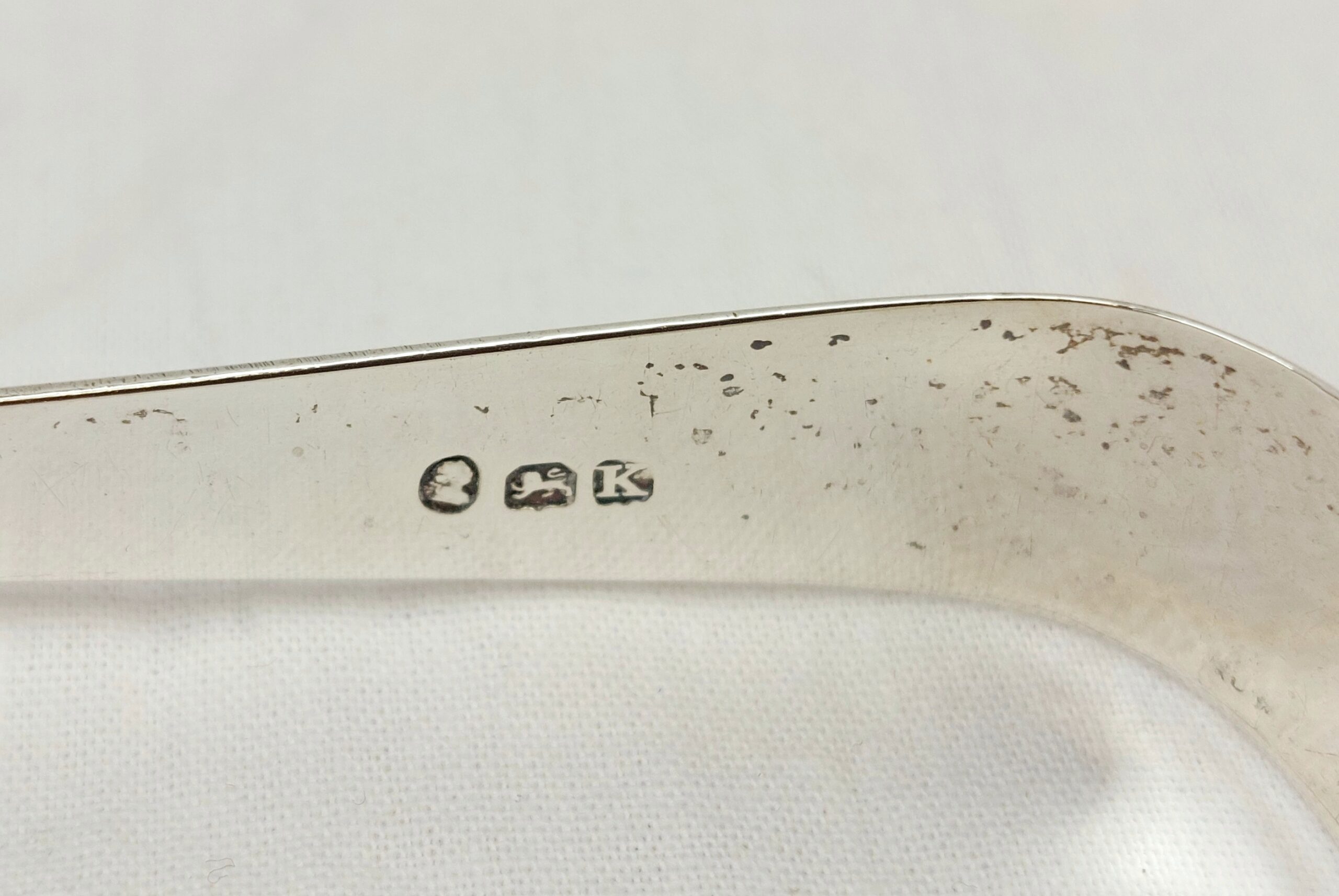 Georgian London 1805 Sterling Silver Sugar Tongs By Stephen Adams II - Image 5