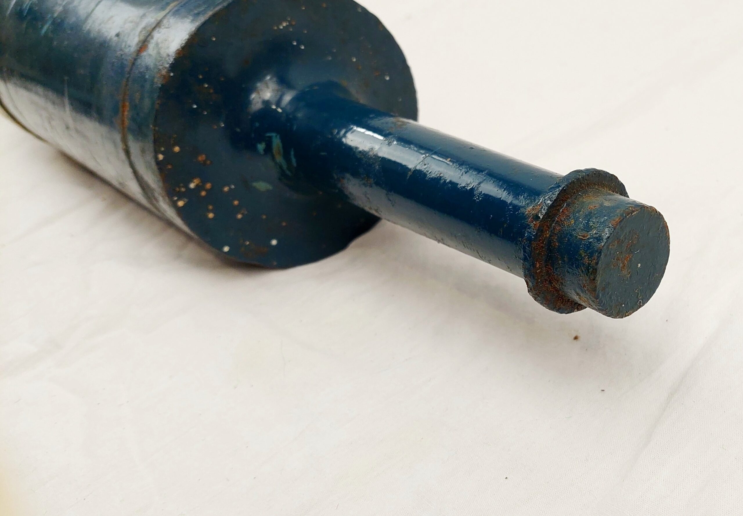Inert 105mm M490 HEAT Practice Tracer Round - Image 3