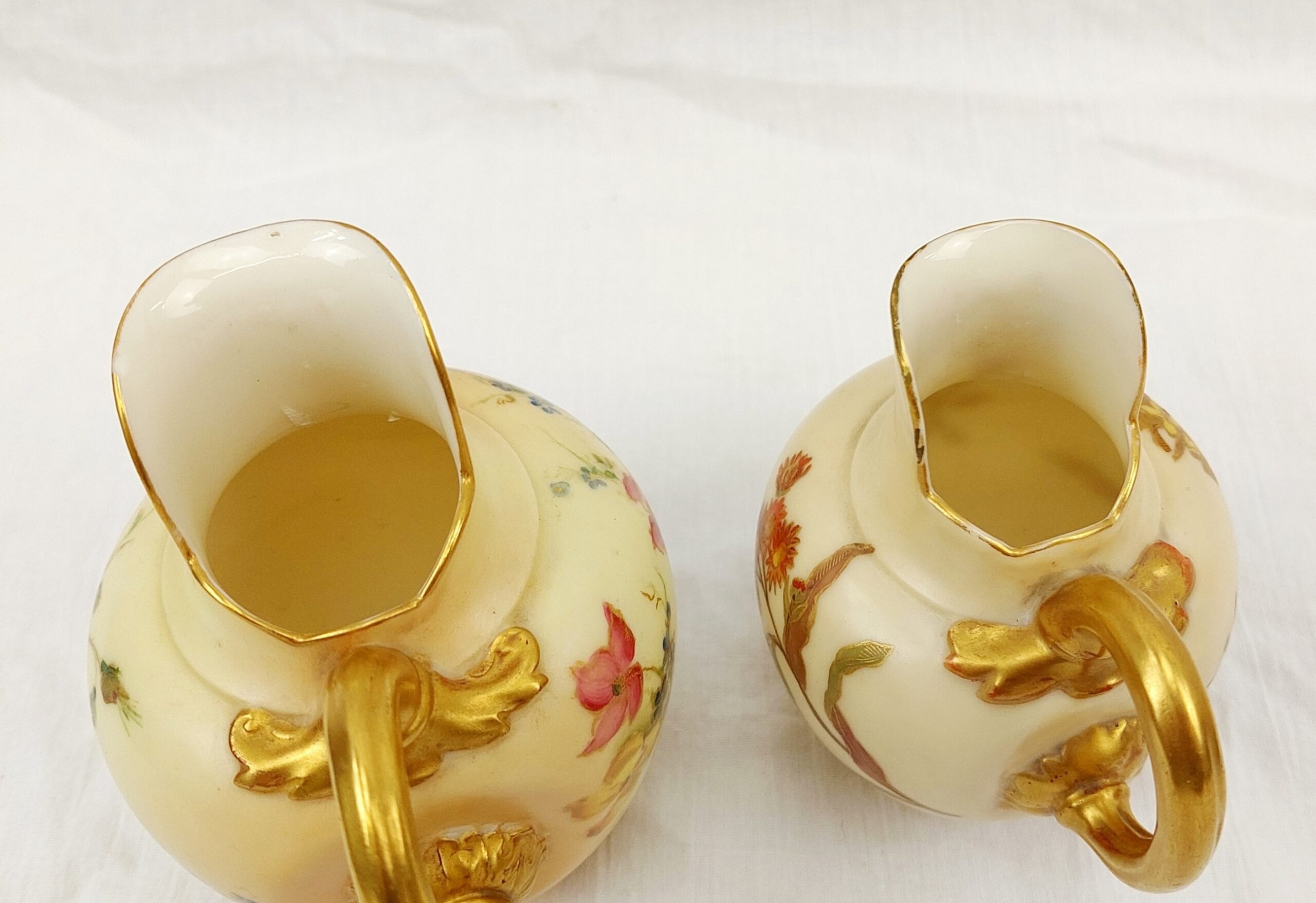 Pair Of 1904 Royal Worcester Blush Ivory And Floral Small Cream Or Milk Jugs - Image 6