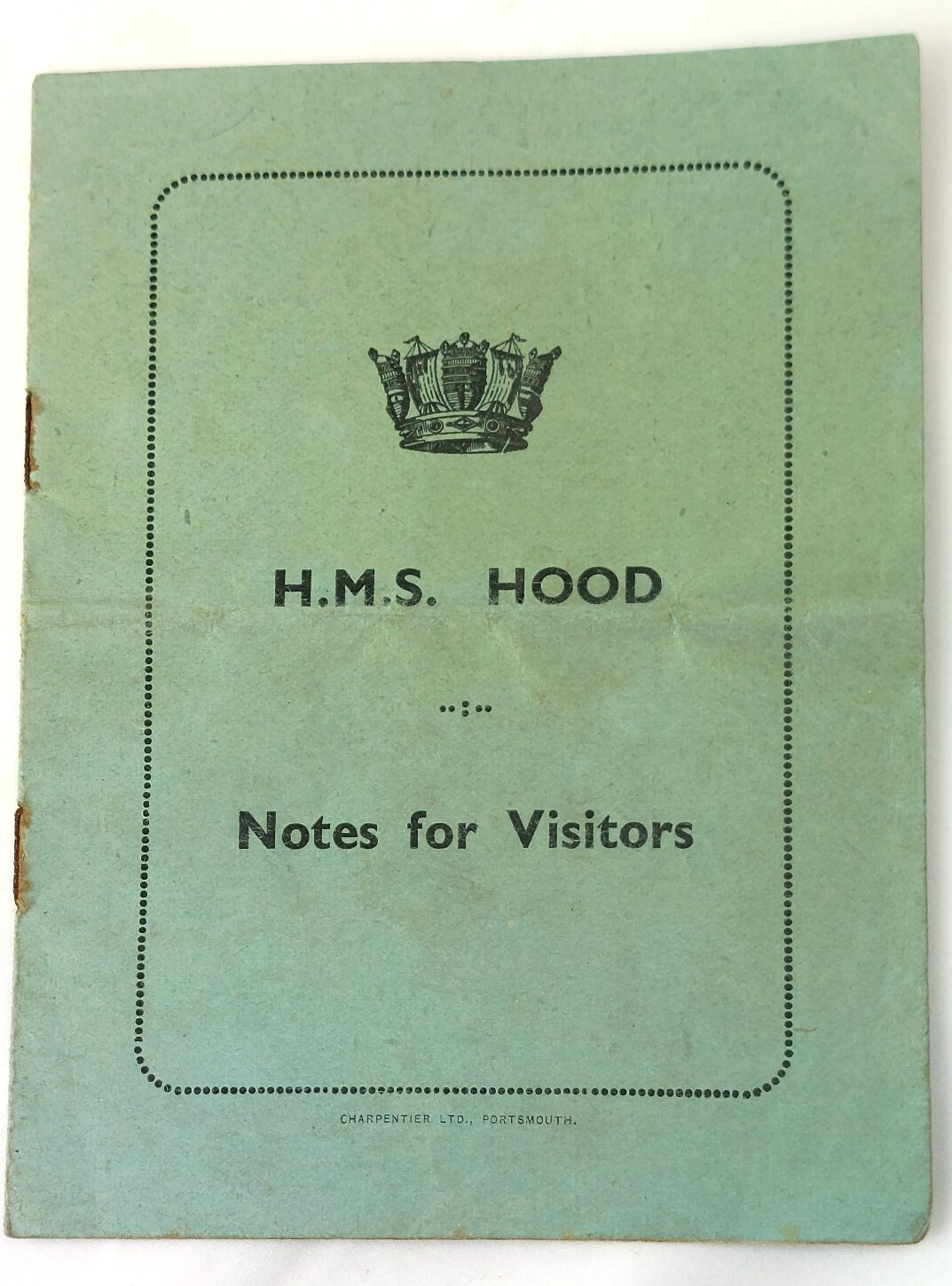 Rare, British Naval Heritage, c. 1920-41, HMS Hood Collection: Pair of Bandmaster Music Stand Finials, Commemorative Brass Ashtray & 1920s Visitor's Guide (3) - Image 15