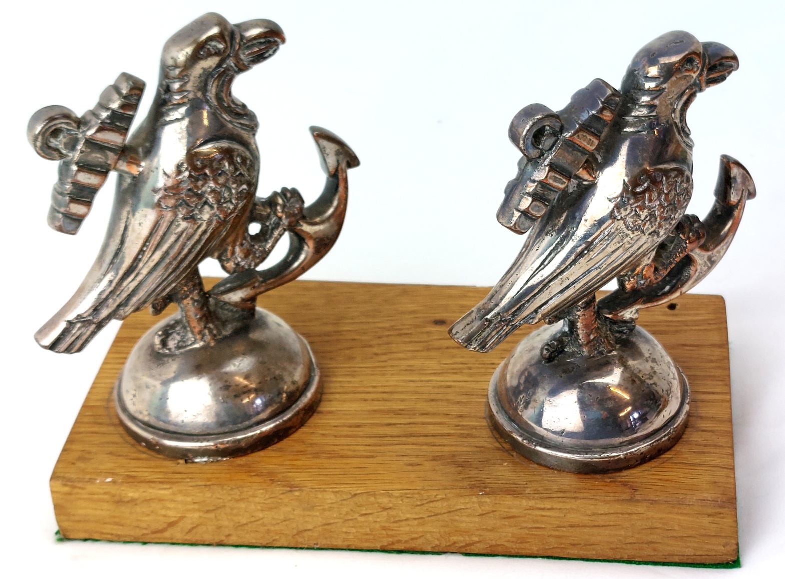 Rare, British Naval Heritage, c. 1920-41, HMS Hood Collection: Pair of Bandmaster Music Stand Finials, Commemorative Brass Ashtray & 1920s Visitor's Guide (3) - Image 4