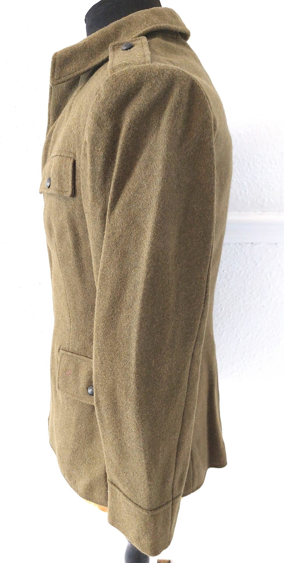 Romanian, 1976, Romanian People’s Army Wool Service Tunic, Râmnicu Sărat Factory Label, Socialist State Emblem Buttons, Size 42 (Small) - Image 12