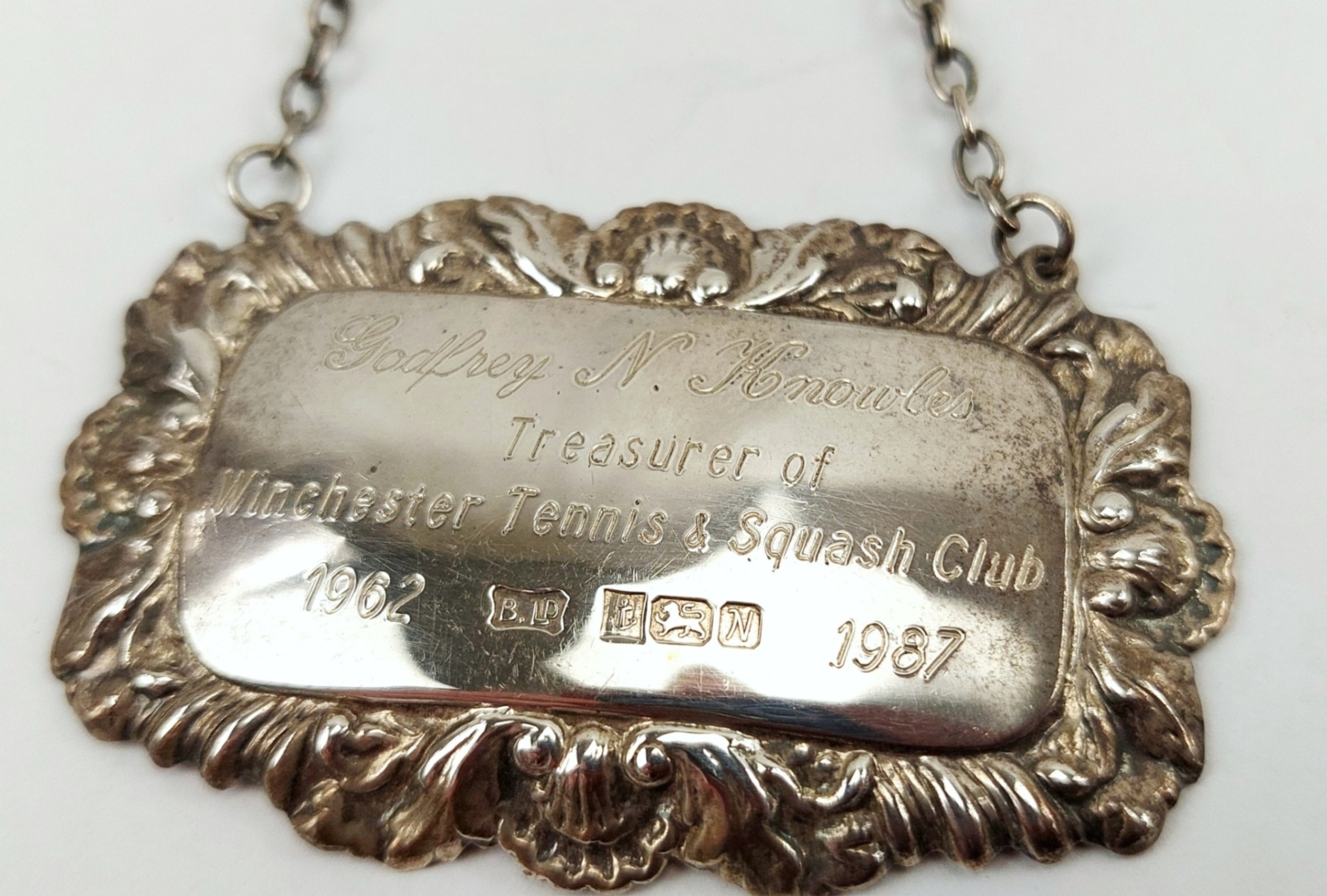 Winchester Tennis And Squash Club Birmingham 1987 Sterling Silver Decanter Label - Image 2