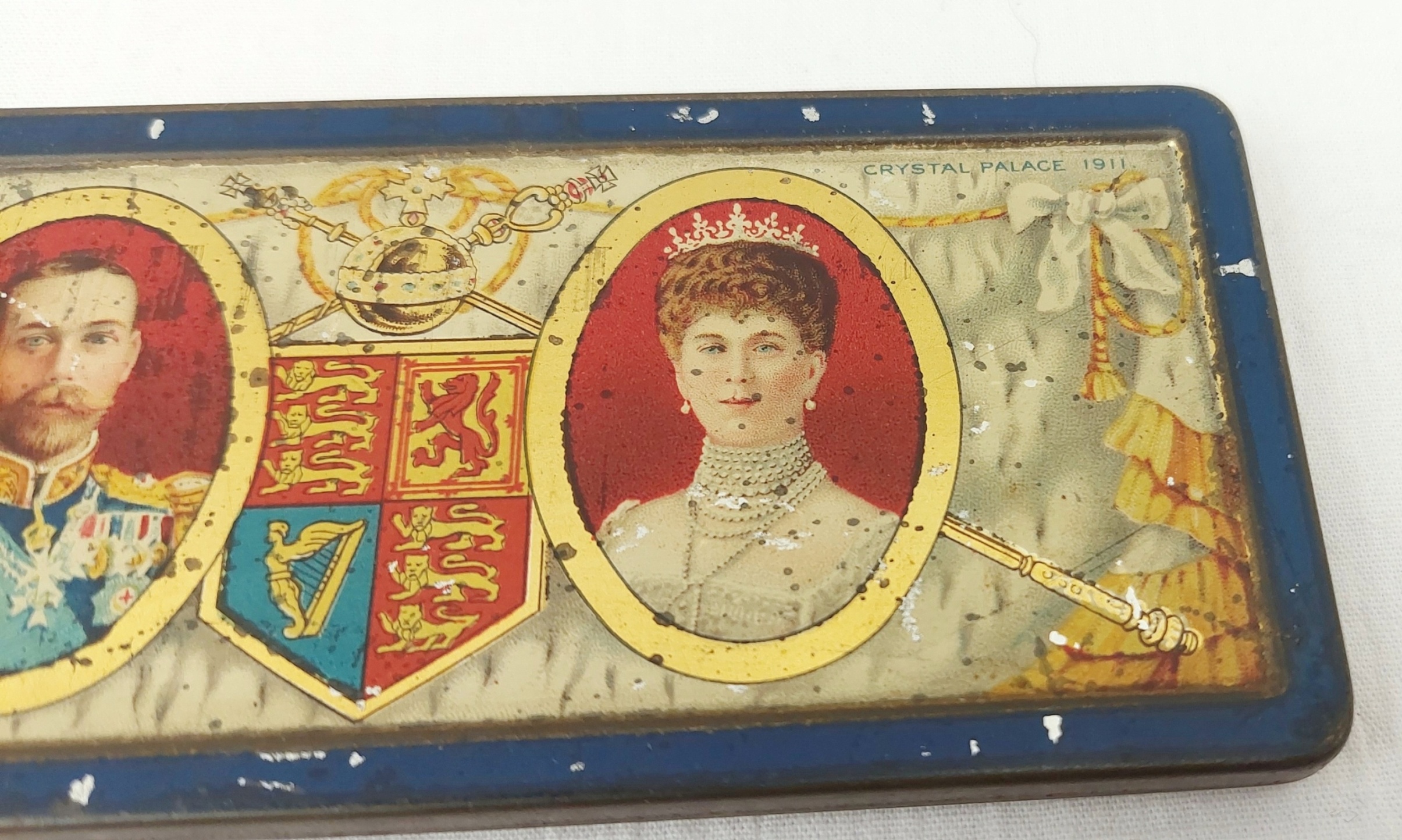 1902 Coronation Rowntrees Chocolate Tin With Original Contents - Image 3