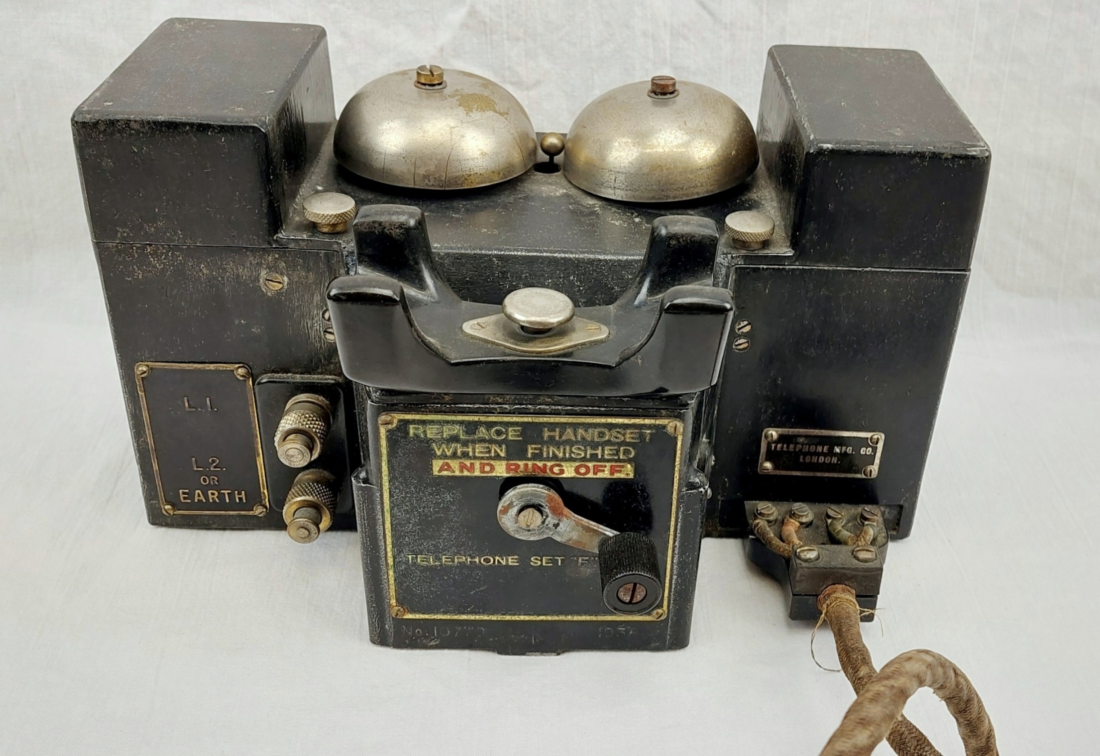1936 Dated British Military Telephone Set Mk 17 By Telephone MFG. CO. - Image 11