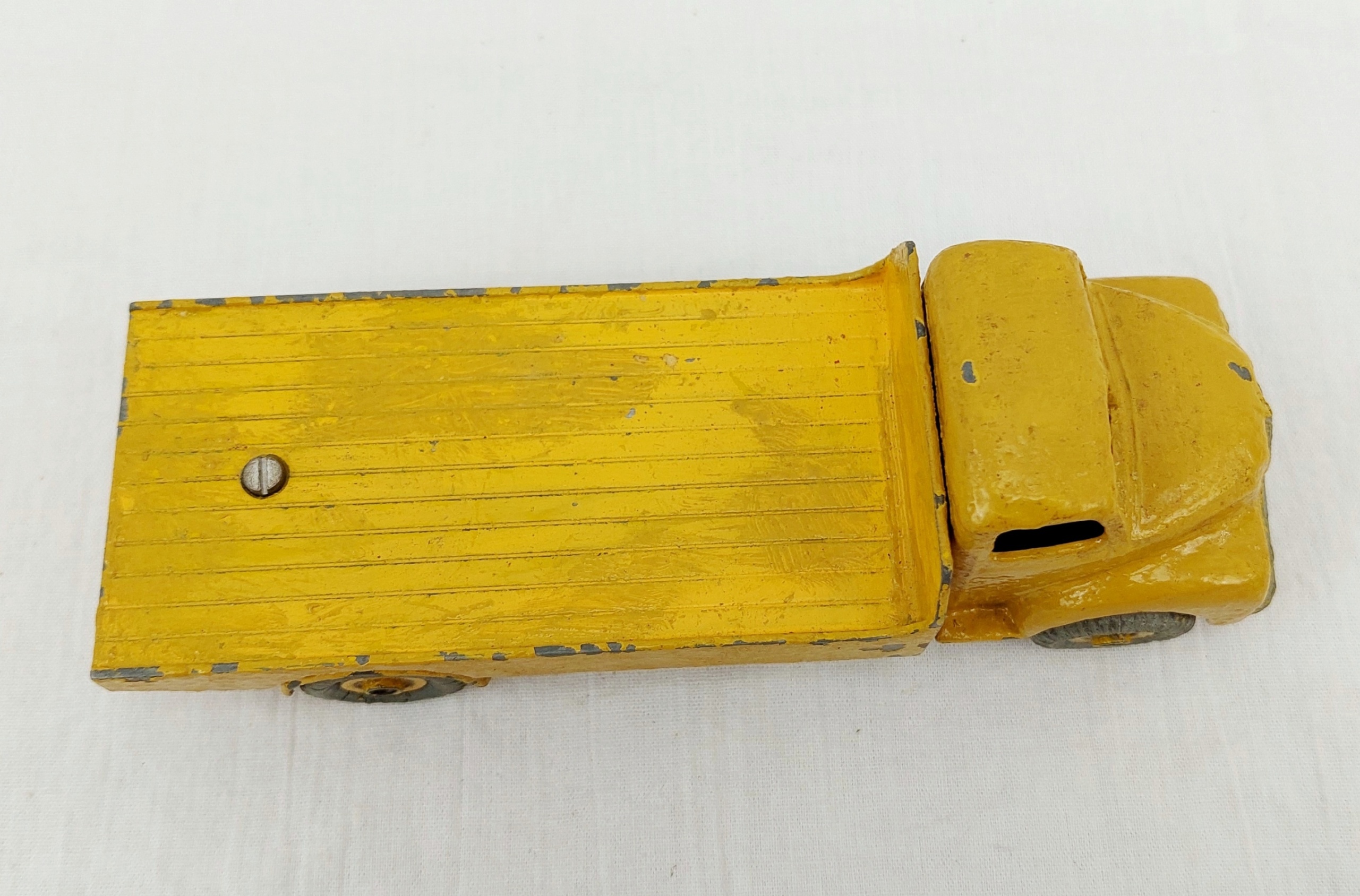1950s Dinky Supertoys 533 Leyland Comet Flatbed Truck - Image 5