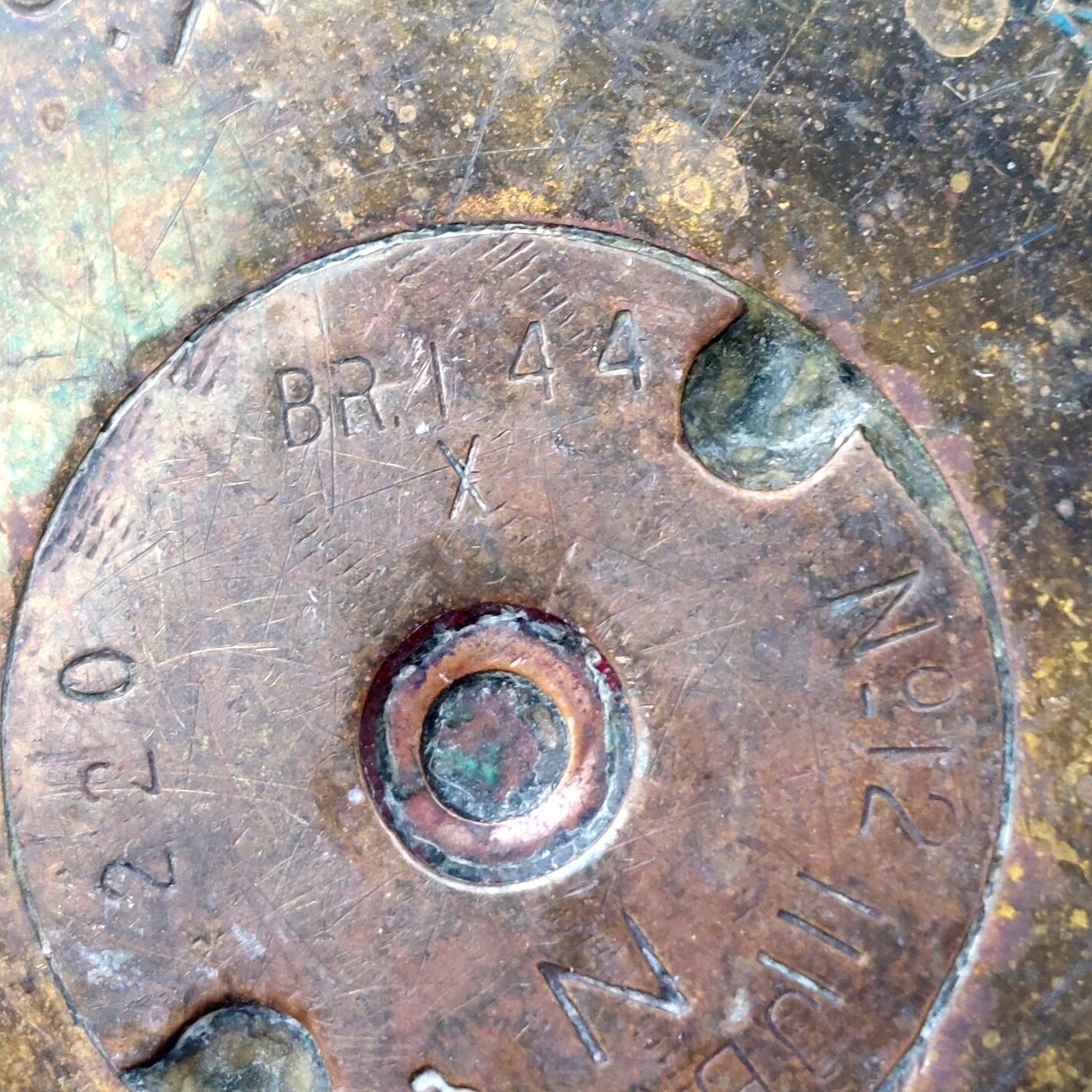 British, WW2 - 1944 Dated, 40mm Mark IV Bofors Anti-Aircraft Brass Shell Case, (ECC), Cut-Down Trench Art Vase - Image 10