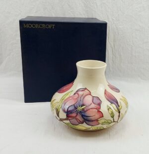 Boxed Large Moorcroft Onion Shaped Magnolia Pattern Vase