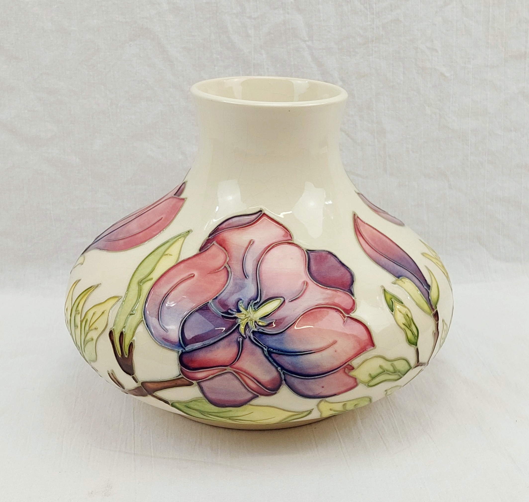 Boxed Large Moorcroft Onion Shaped Magnolia Pattern Vase - Image 4