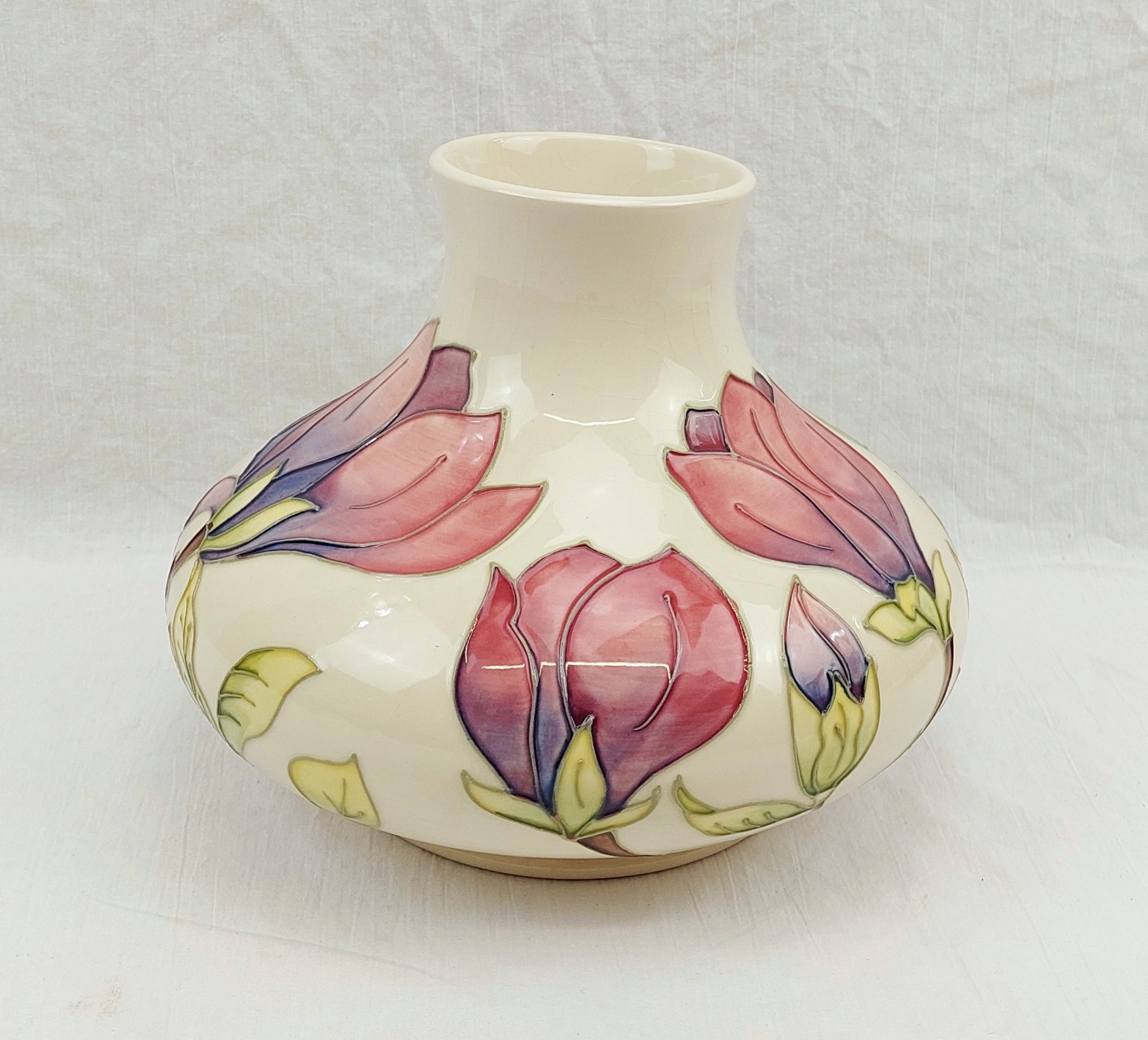 Boxed Large Moorcroft Onion Shaped Magnolia Pattern Vase - Image 2