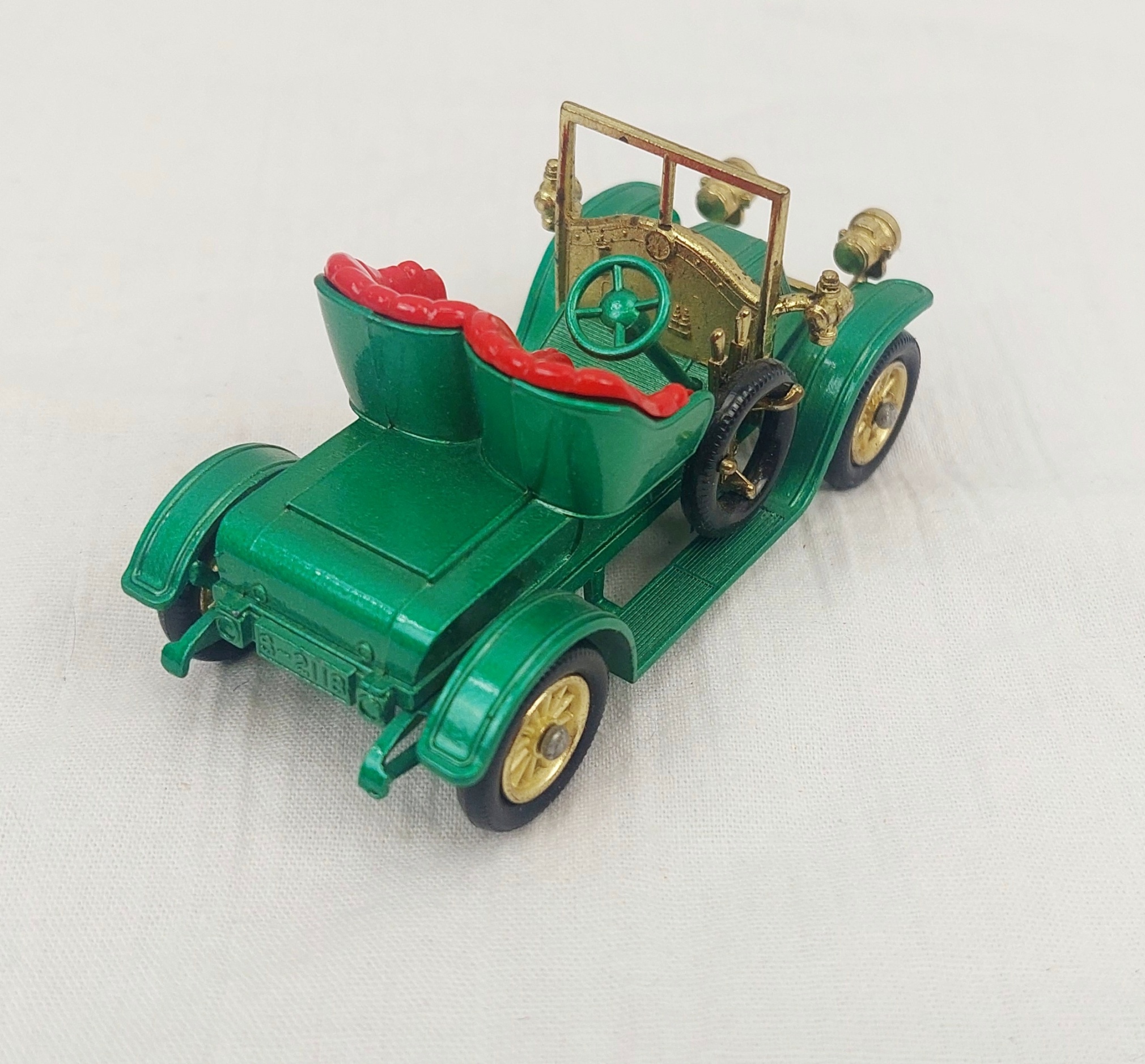 Boxed Matchbox Y-2 1911 Renault - Image 2