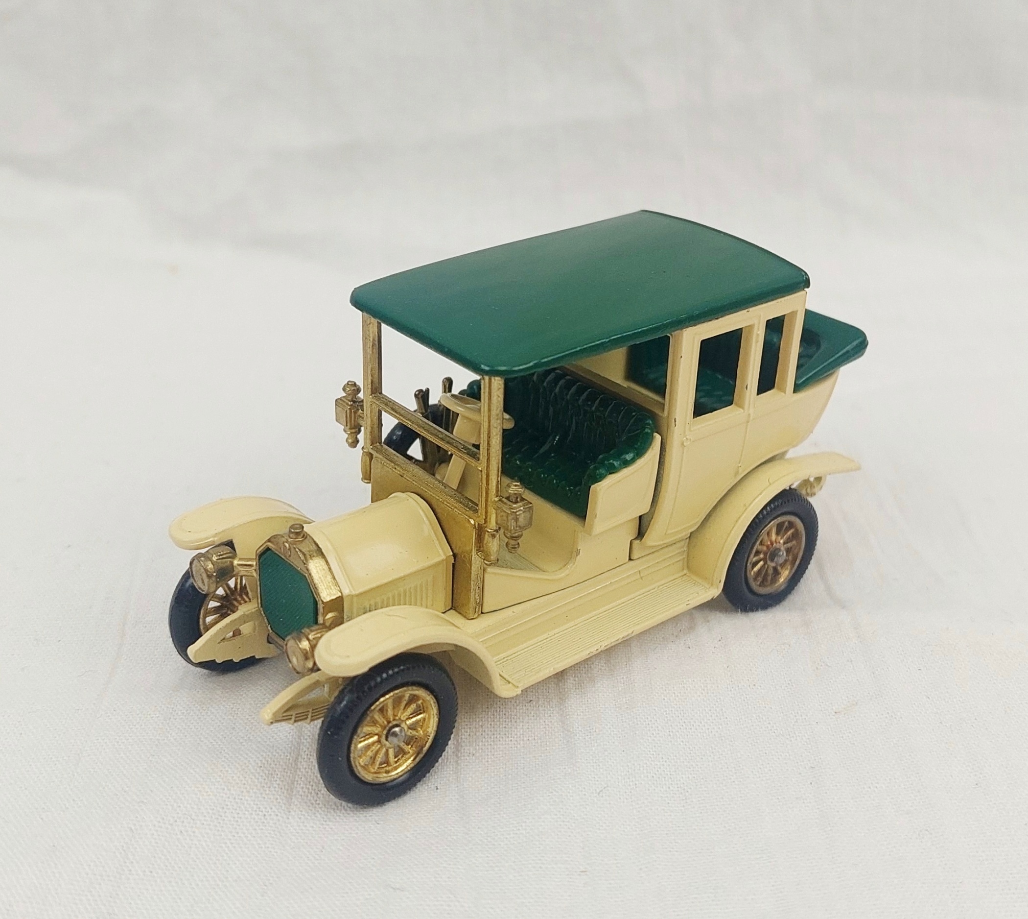 Boxed Matchbox Y-3 1910 Benz Limousine - Image 2