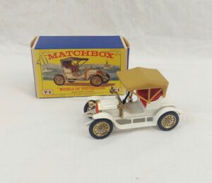 Boxed Matchbox Y-4 1909 Opal Coupe
