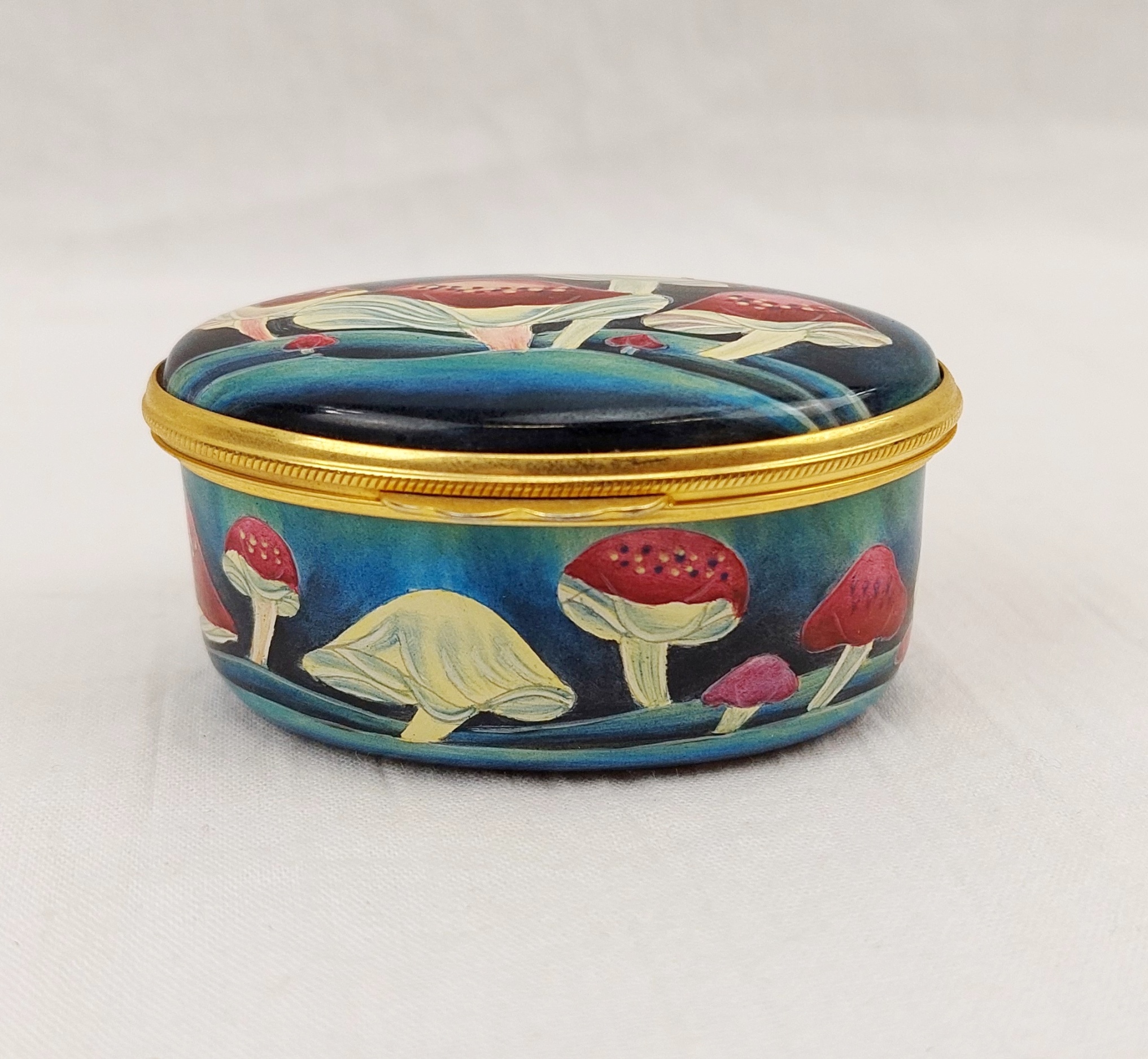 Boxed Moorcroft Claremont Mushroom Pattern Enamel Trinket Box - Image 5
