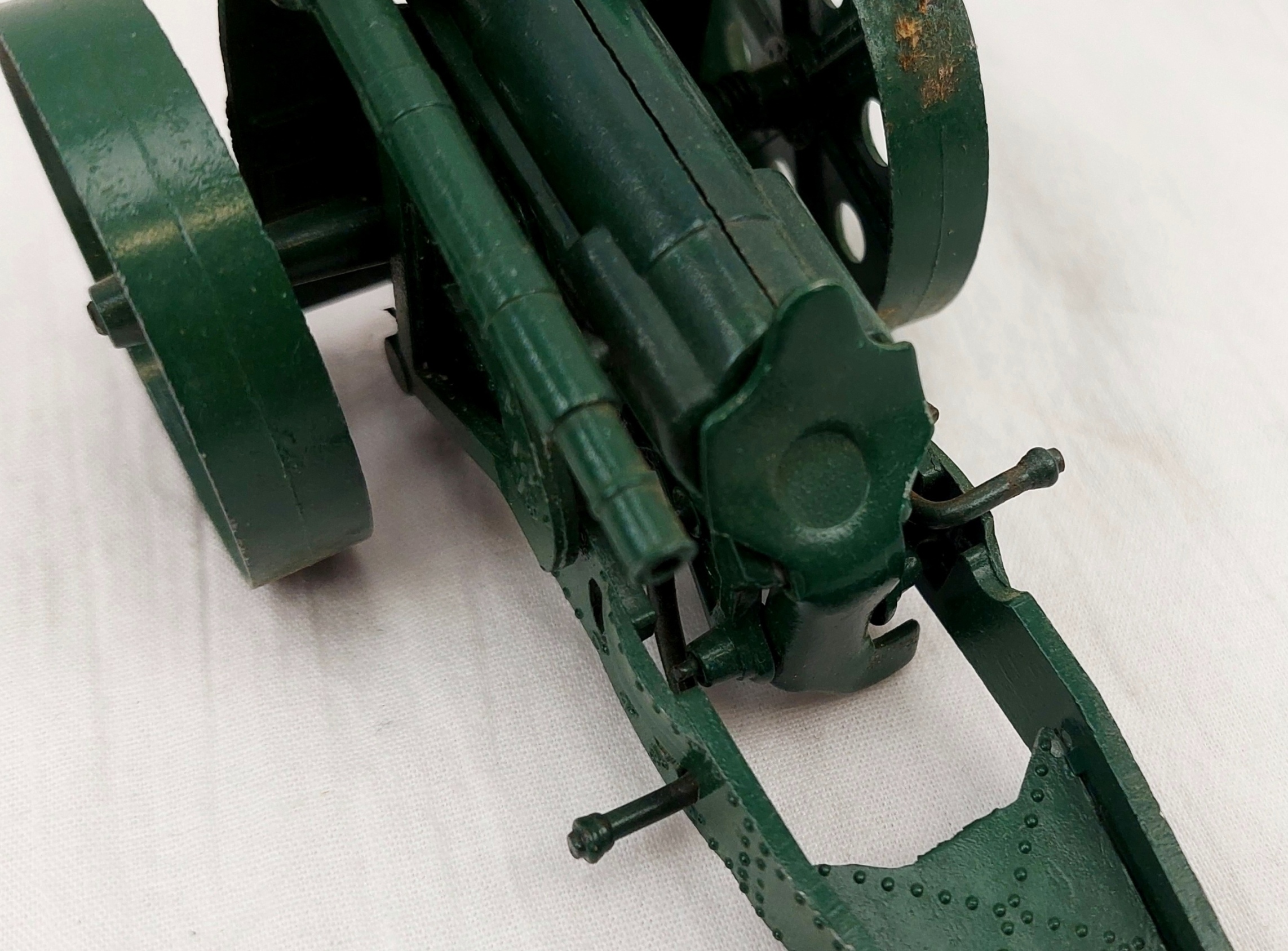 Britains 9730 4.7" Toy Naval Gun #1 - Image 5
