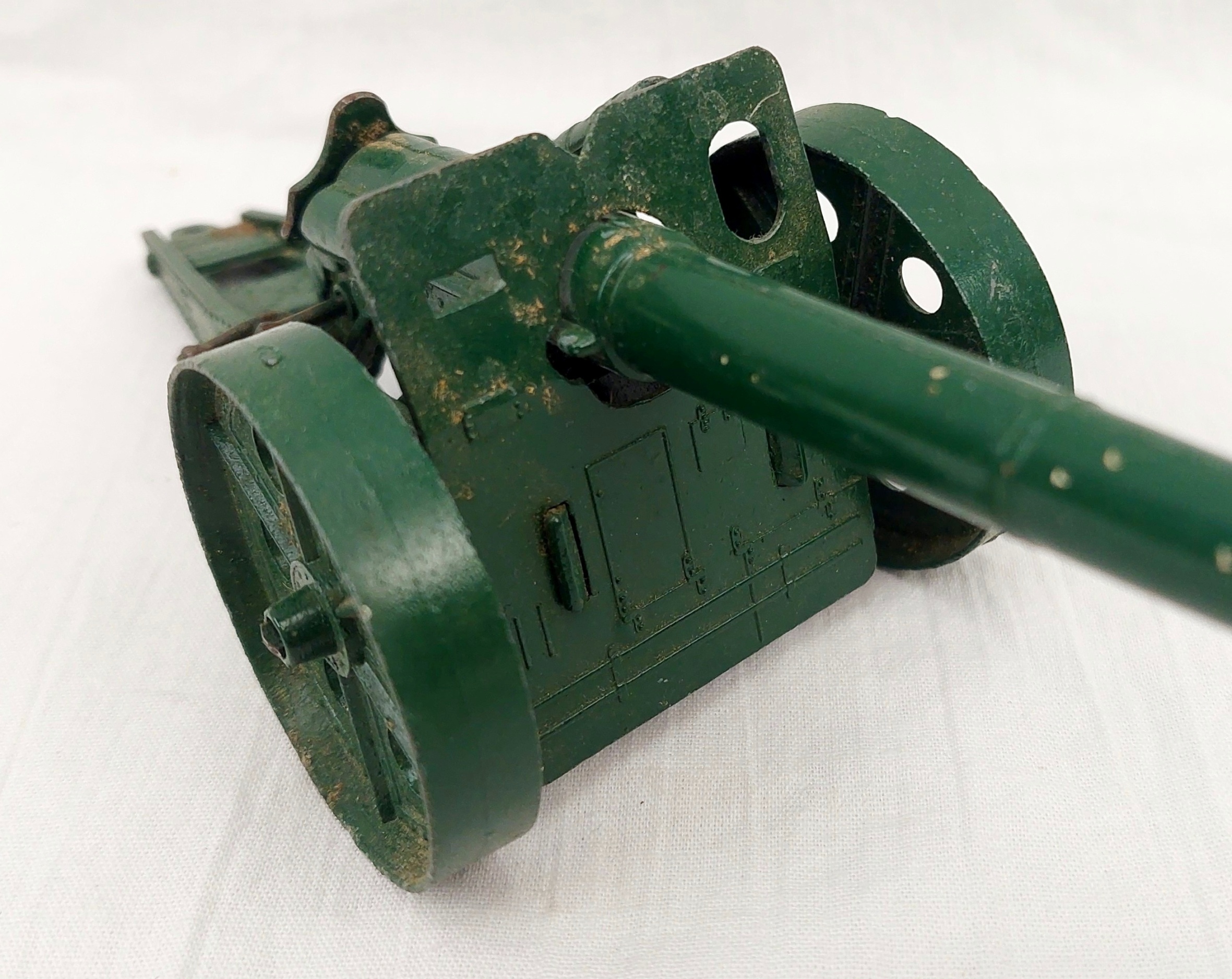 Britains 9730 4.7" Toy Naval Gun #2 - Image 4