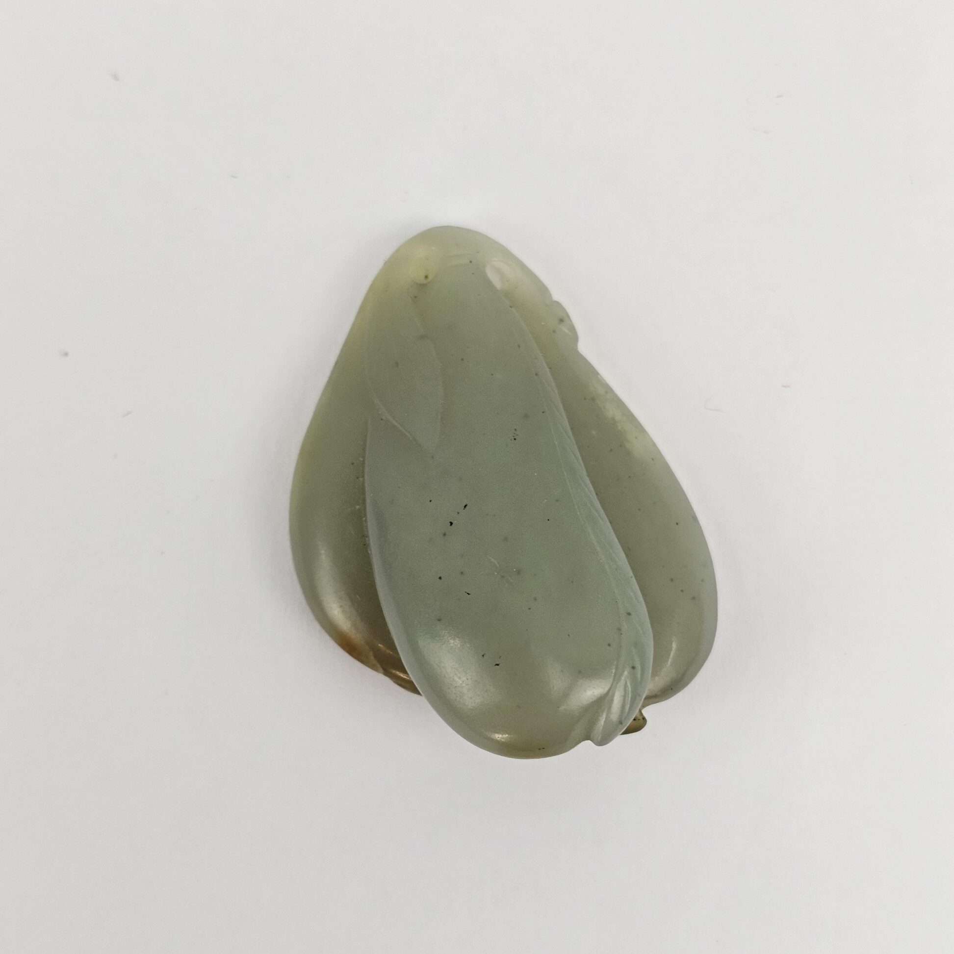 Chinese Carved Celadon and Russet Nephrite Jade Pendant Double Peach Group, Qing Dynasty or Earlier - Image 6