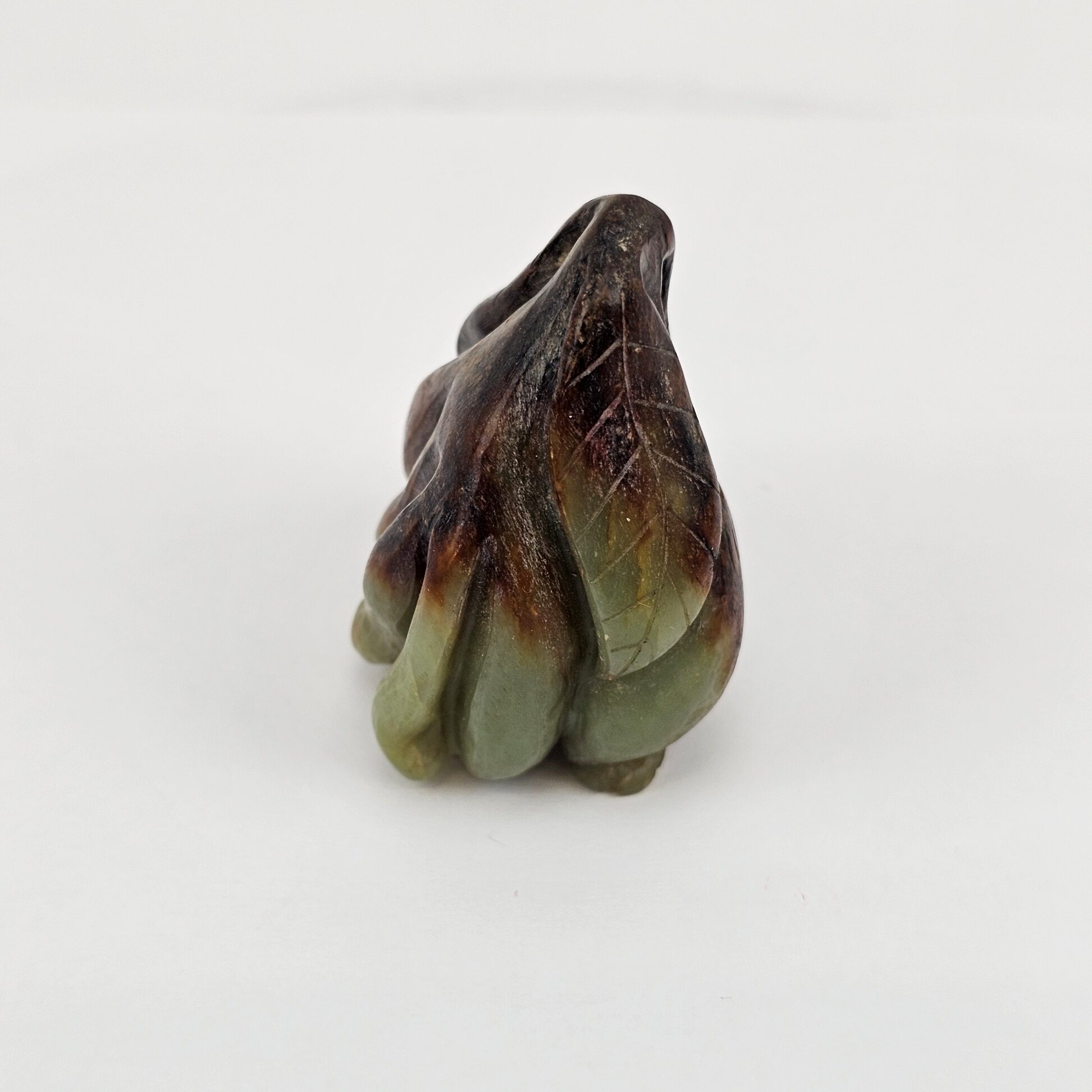 Chinese Nephrite Jade Carving of a Buddha's Hand Citron with Leaves, Possibly Ming Dynasty, Pre-18th Century - Image 6