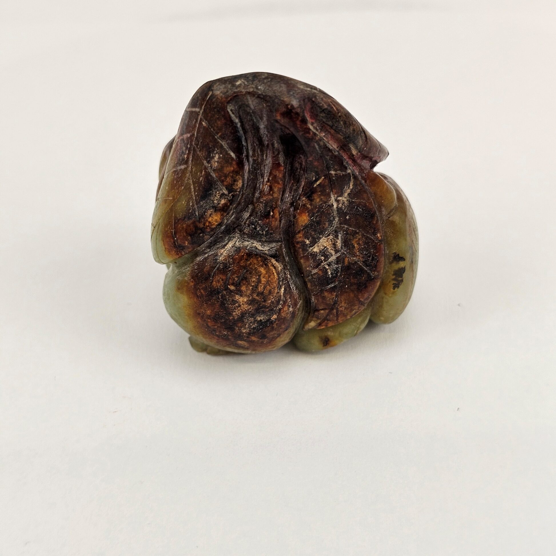 Chinese Nephrite Jade Carving of a Buddha's Hand Citron with Leaves, Possibly Ming Dynasty, Pre-18th Century - Image 5