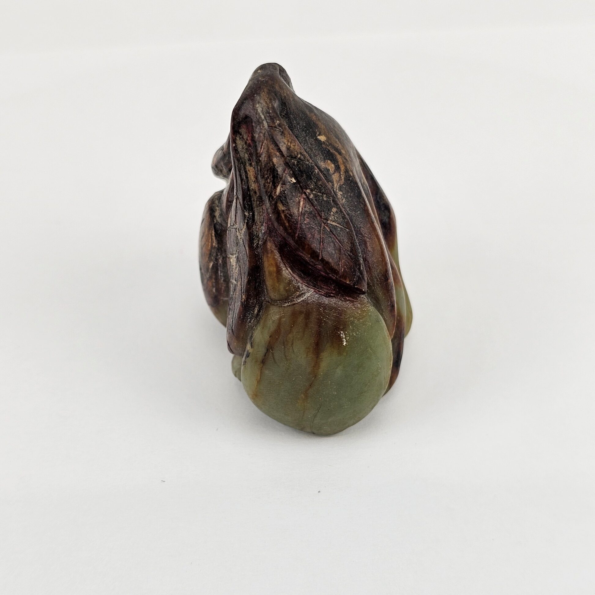 Chinese Nephrite Jade Carving of a Buddha's Hand Citron with Leaves, Possibly Ming Dynasty, Pre-18th Century - Image 4