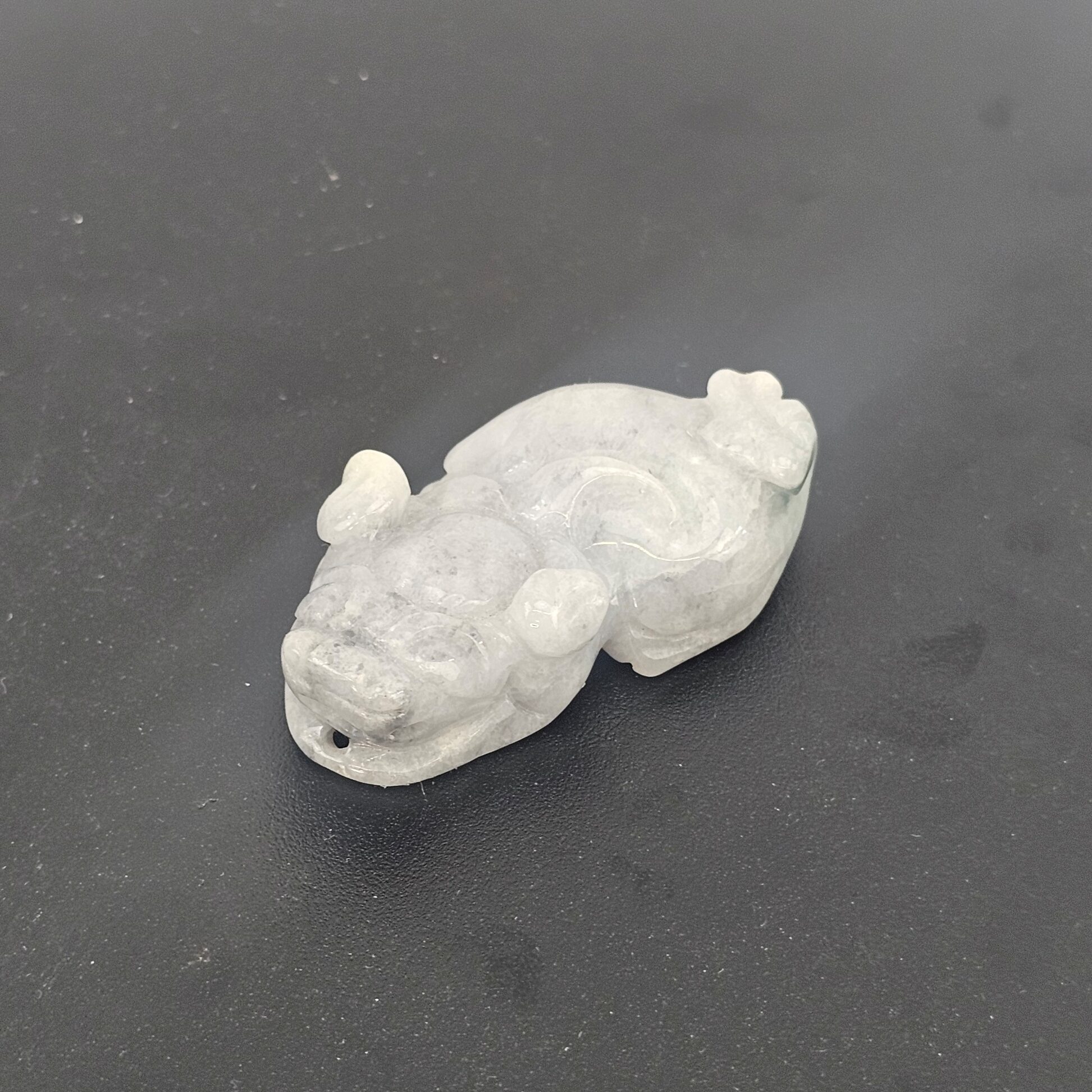 Chinese Qing Dynasty Carved Jadeite Foo Dog Pendant Amulet, 19th Century - Image 5
