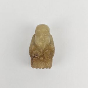 Chinese Qing Dynasty Warm Yellow Nephrite Jade Pendant Figure of Shoulao with Peach of Immortality, 19th Century