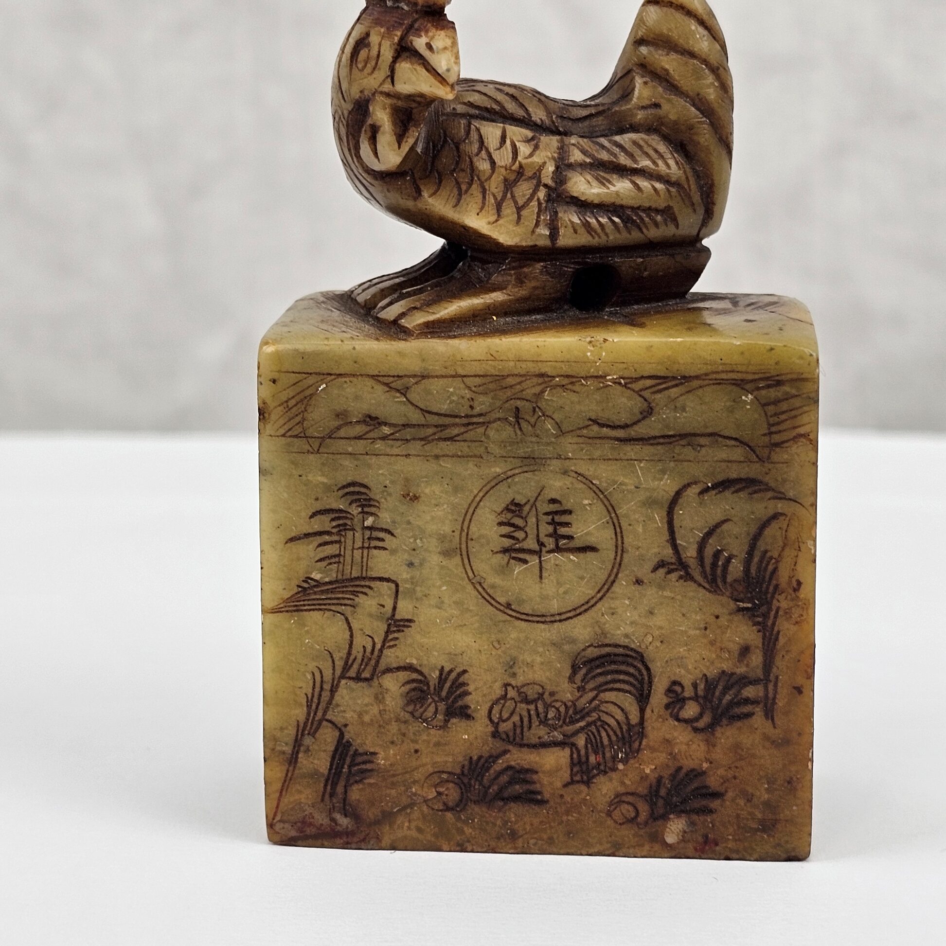 Chinese Steatite Seal Stone, Year of the Rooster Zodiac Theme with Cockerel Finial, Qing Dynasty, 19th–Early 20th Century - Image 6
