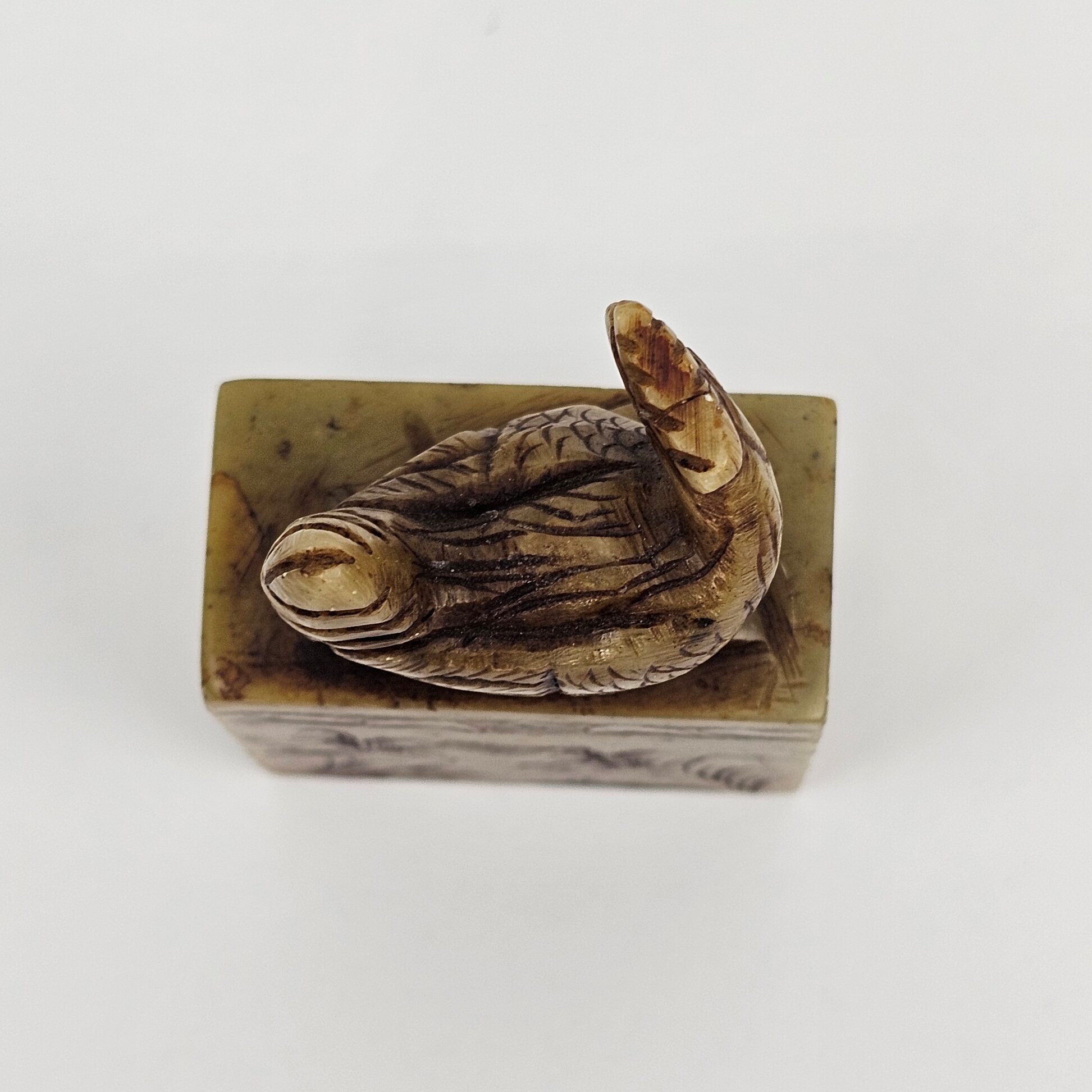 Chinese Steatite Seal Stone, Year of the Rooster Zodiac Theme with Cockerel Finial, Qing Dynasty, 19th–Early 20th Century - Image 9