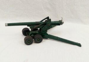 Crescent Toys 105mm Long Tom Artillery Gun