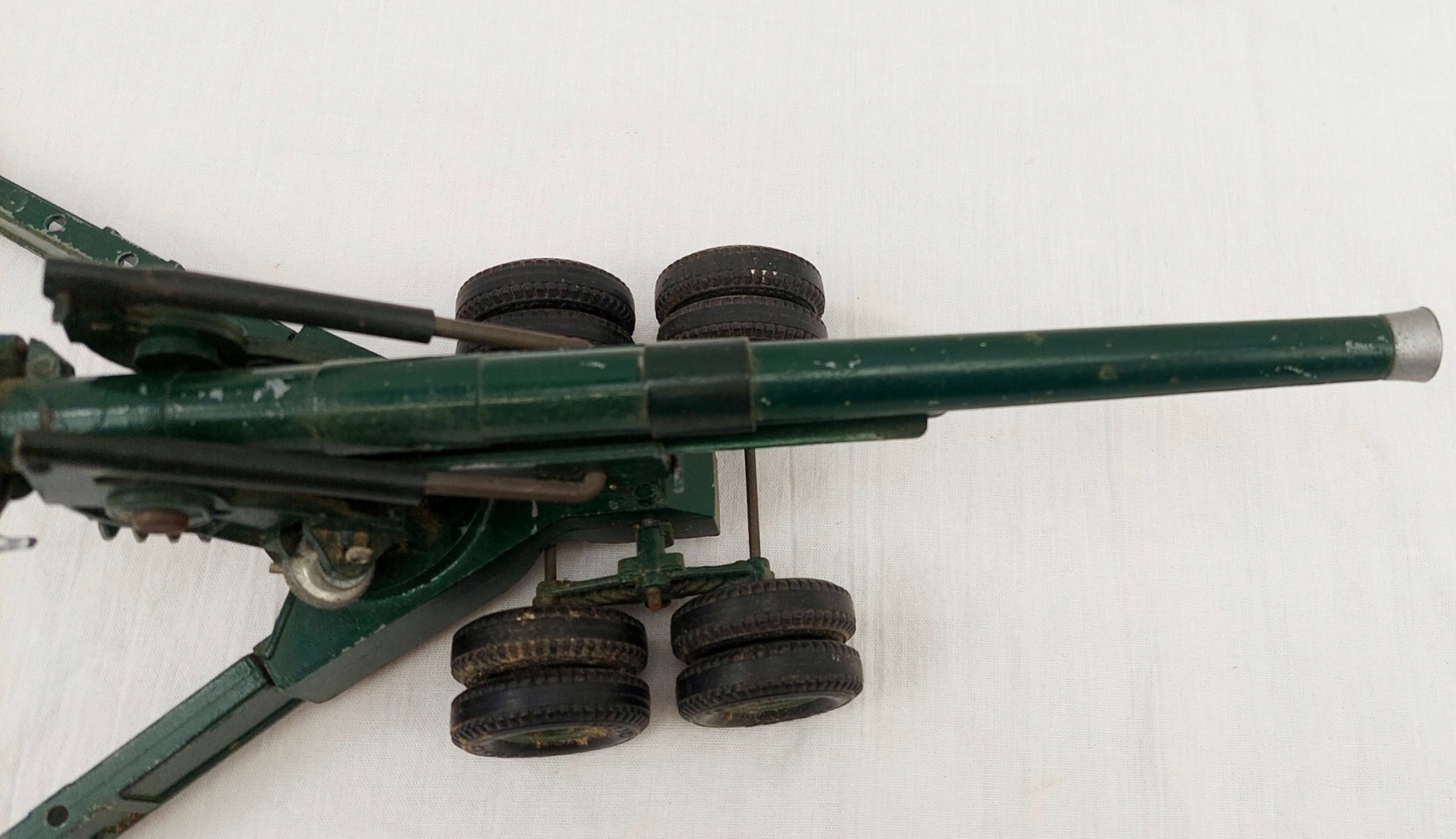 Crescent Toys 105mm Long Tom Artillery Gun - Image 5